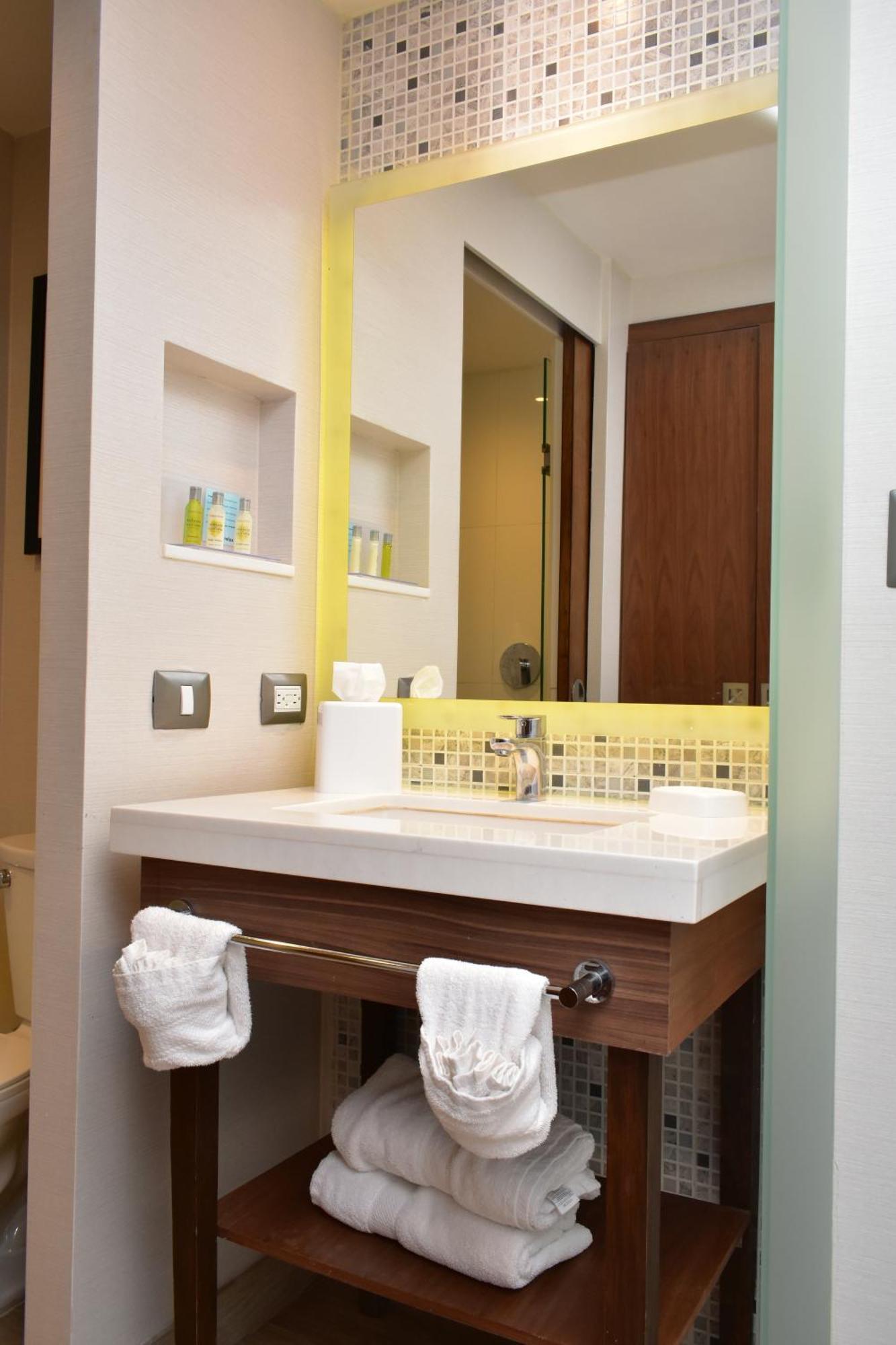 Hampton By Hilton Hotel Hermosillo