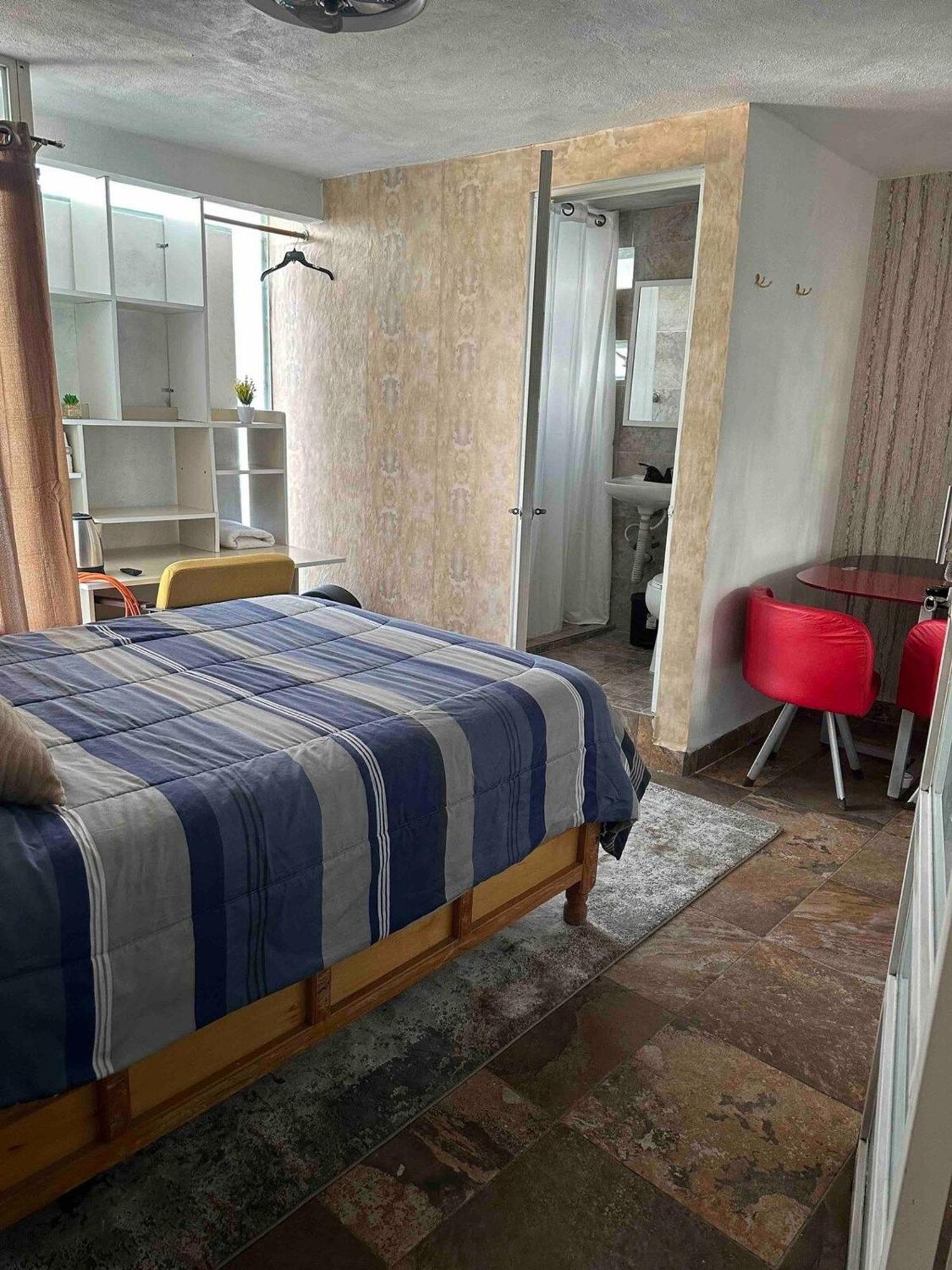 Casa Vazquez: Personalized Comfort And Service Holiday home *