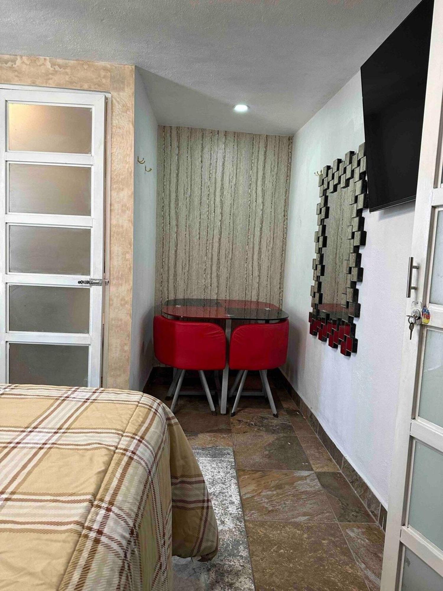 Casa Vazquez: Personalized Comfort And Service