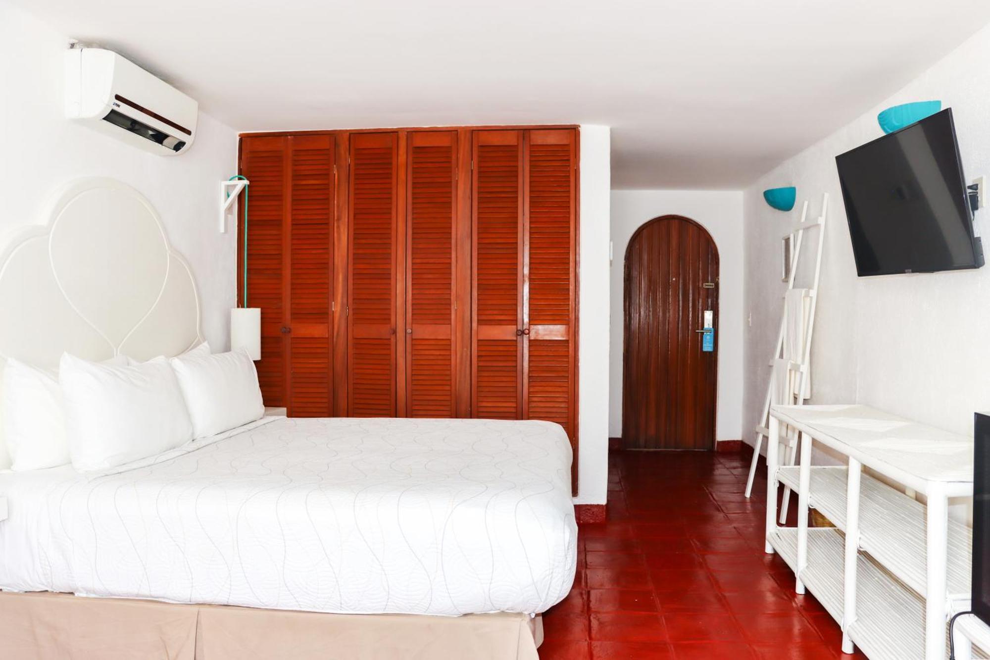 Hotel Marina & Club
