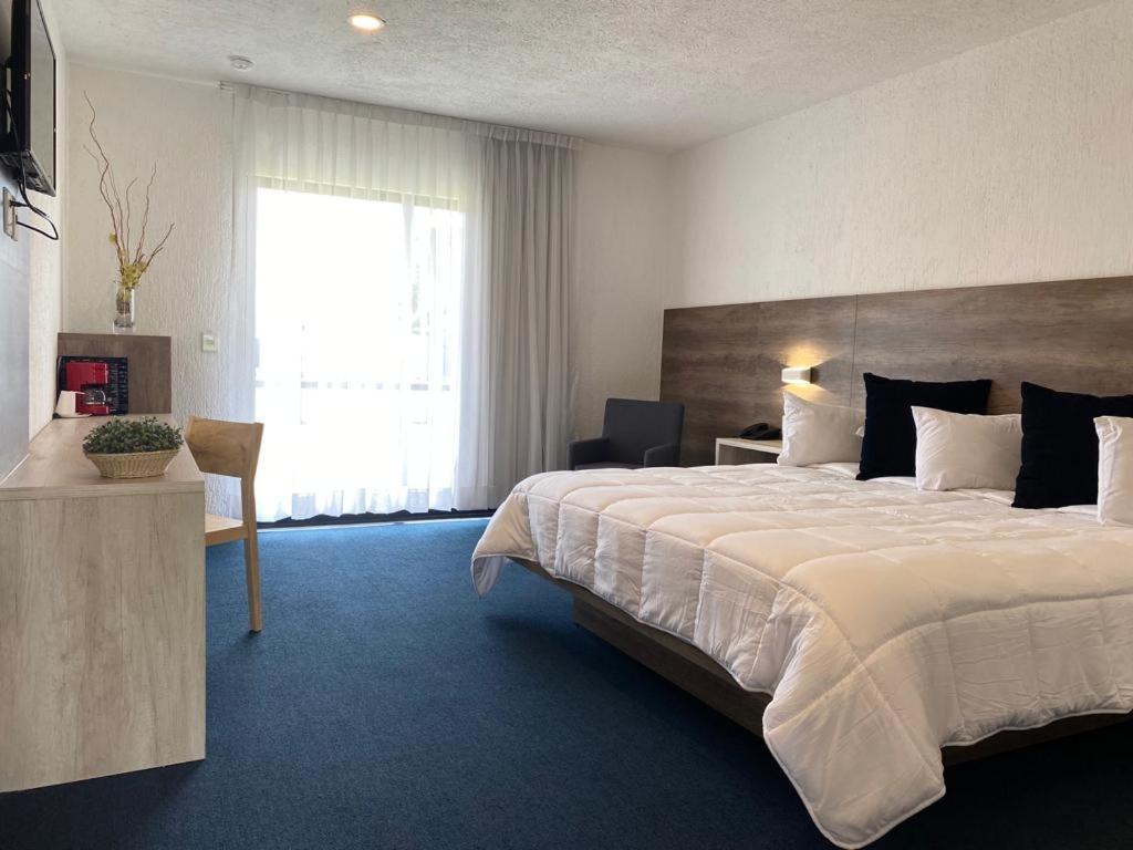 Aeropuerto Morelia 5*