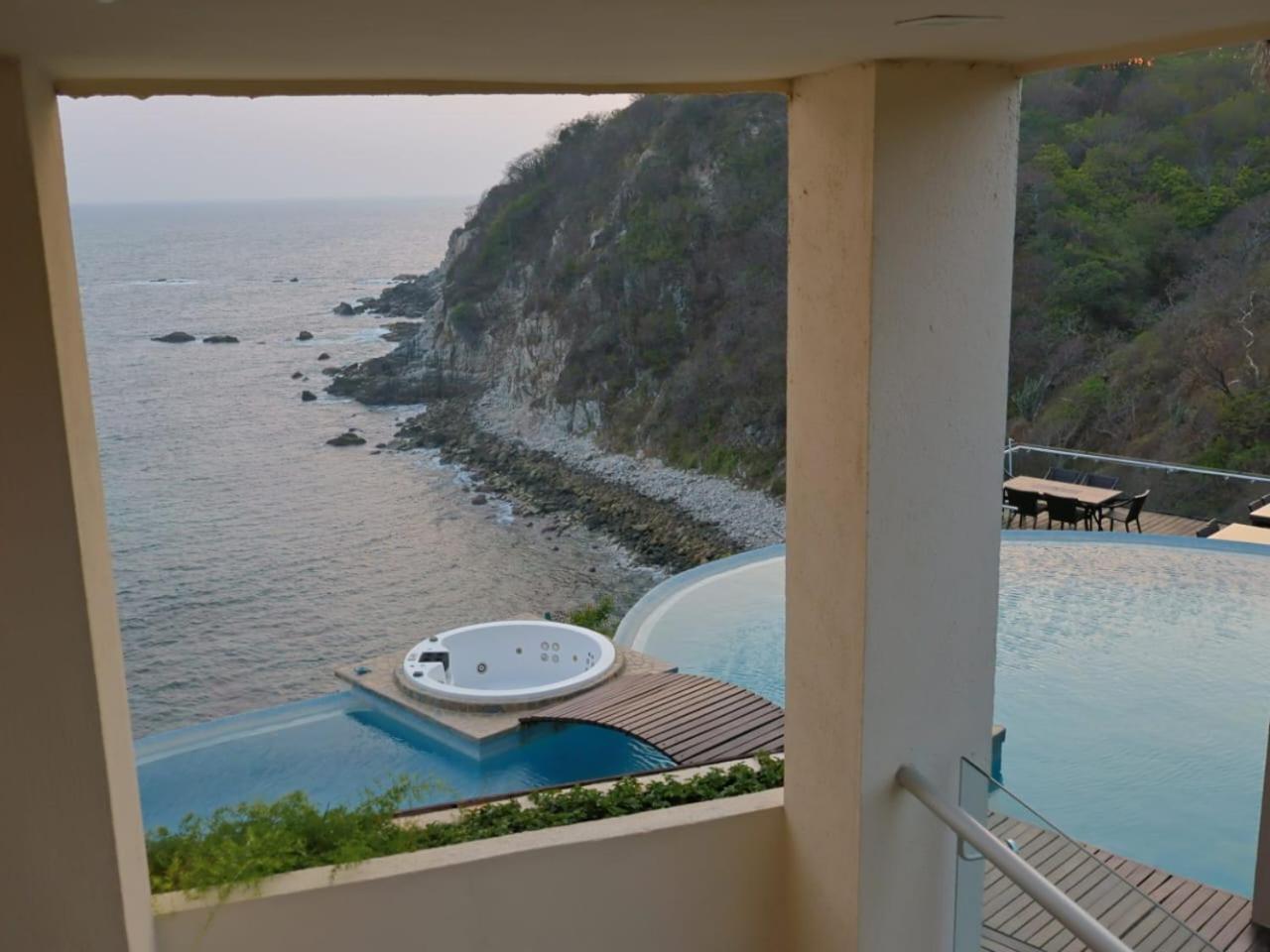 Pacific King Hotel 4*