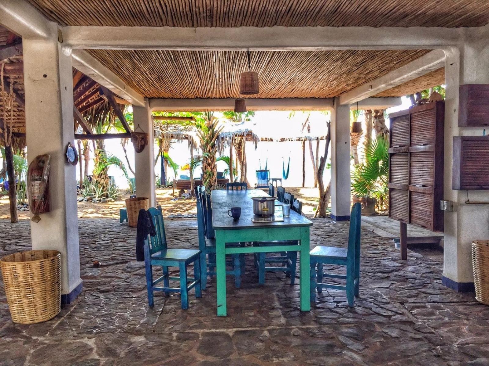 Bambu Ecocabanas Lodge *