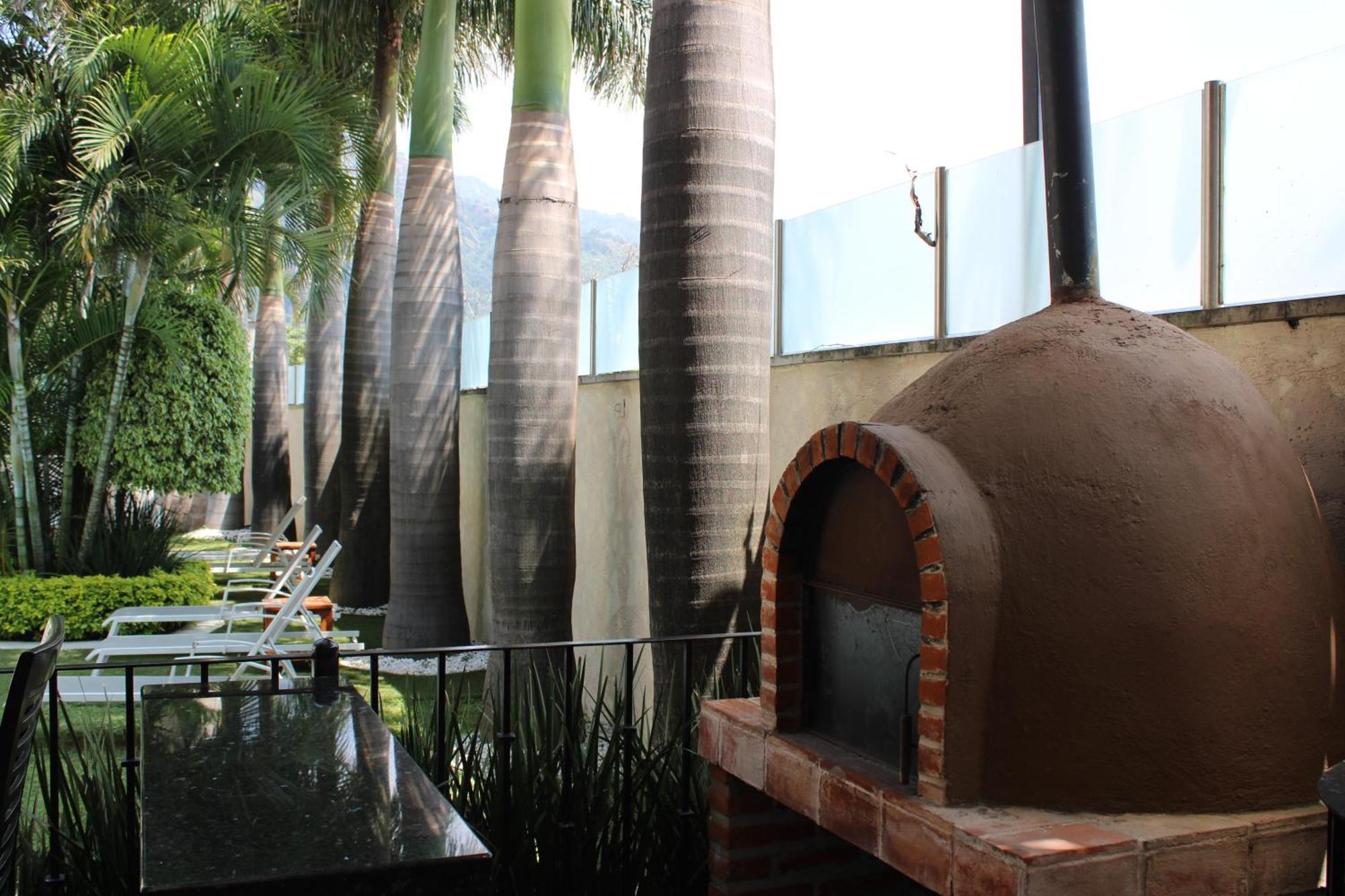 Nequi Boutique 4*