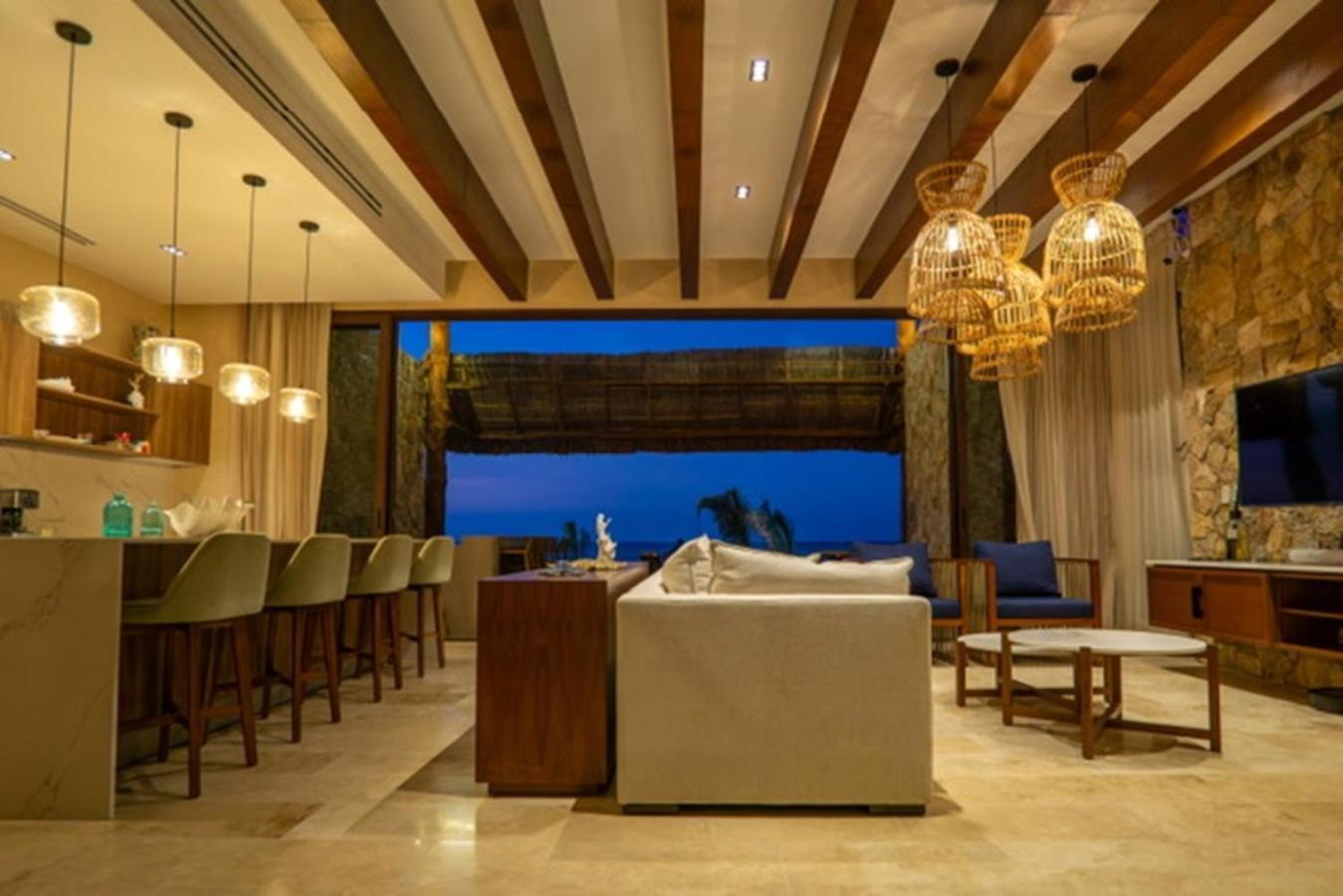 Villa Residencia Olas En San Benito Lujo En Todo Su Esplendor.
