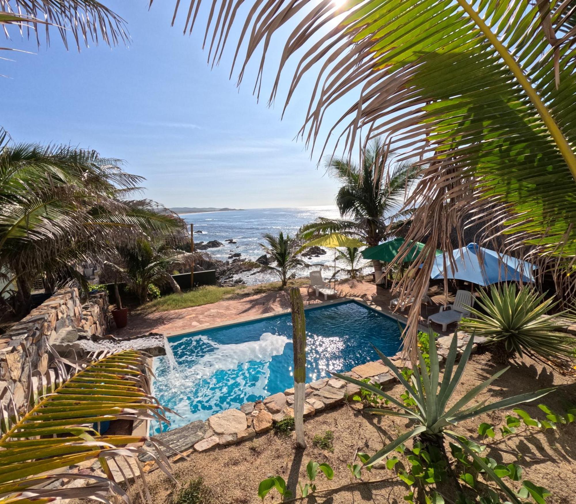 Luz De Mar ' Right On The