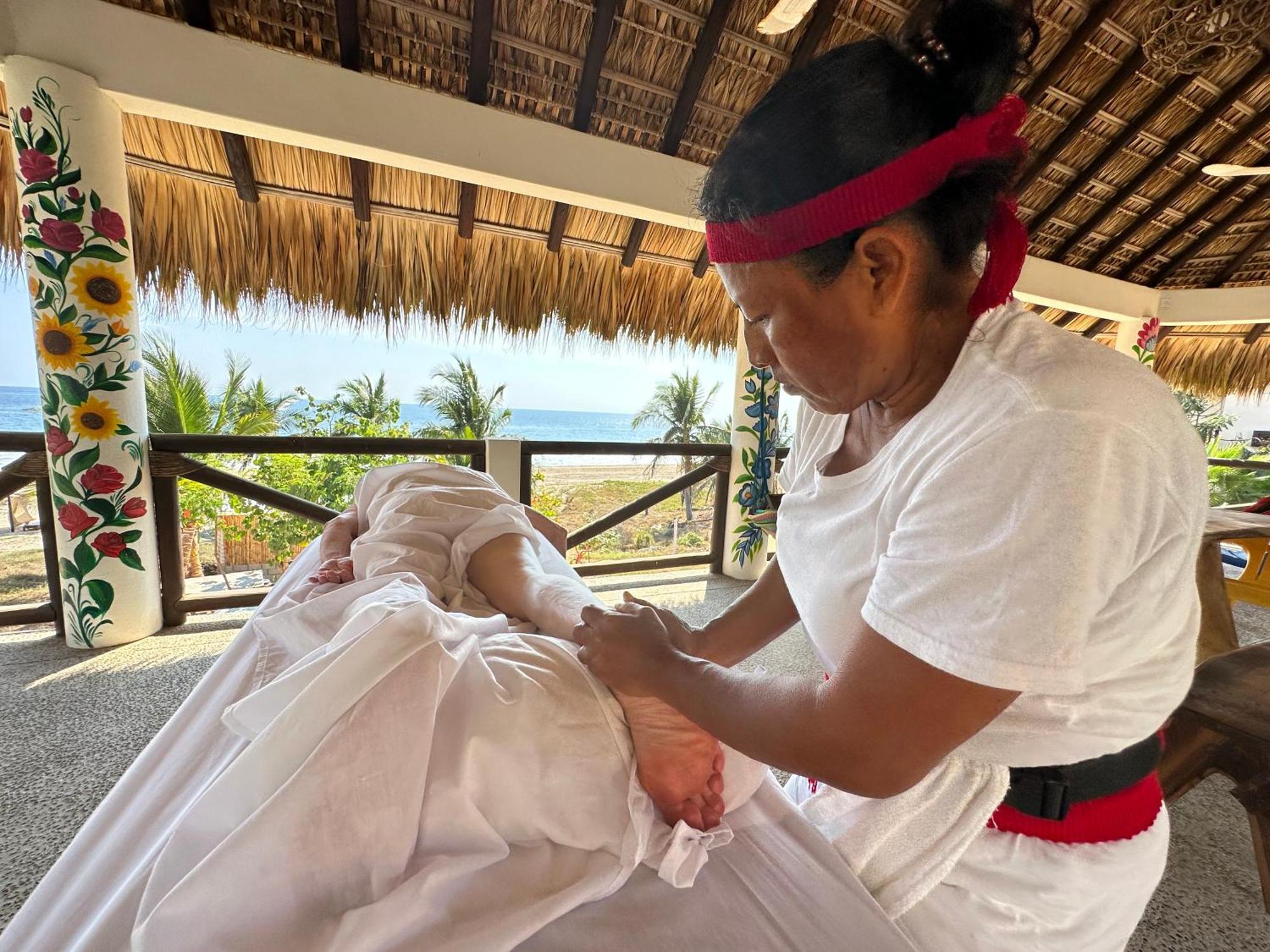 Beachfront Paradise Boutique Agua Blanca
