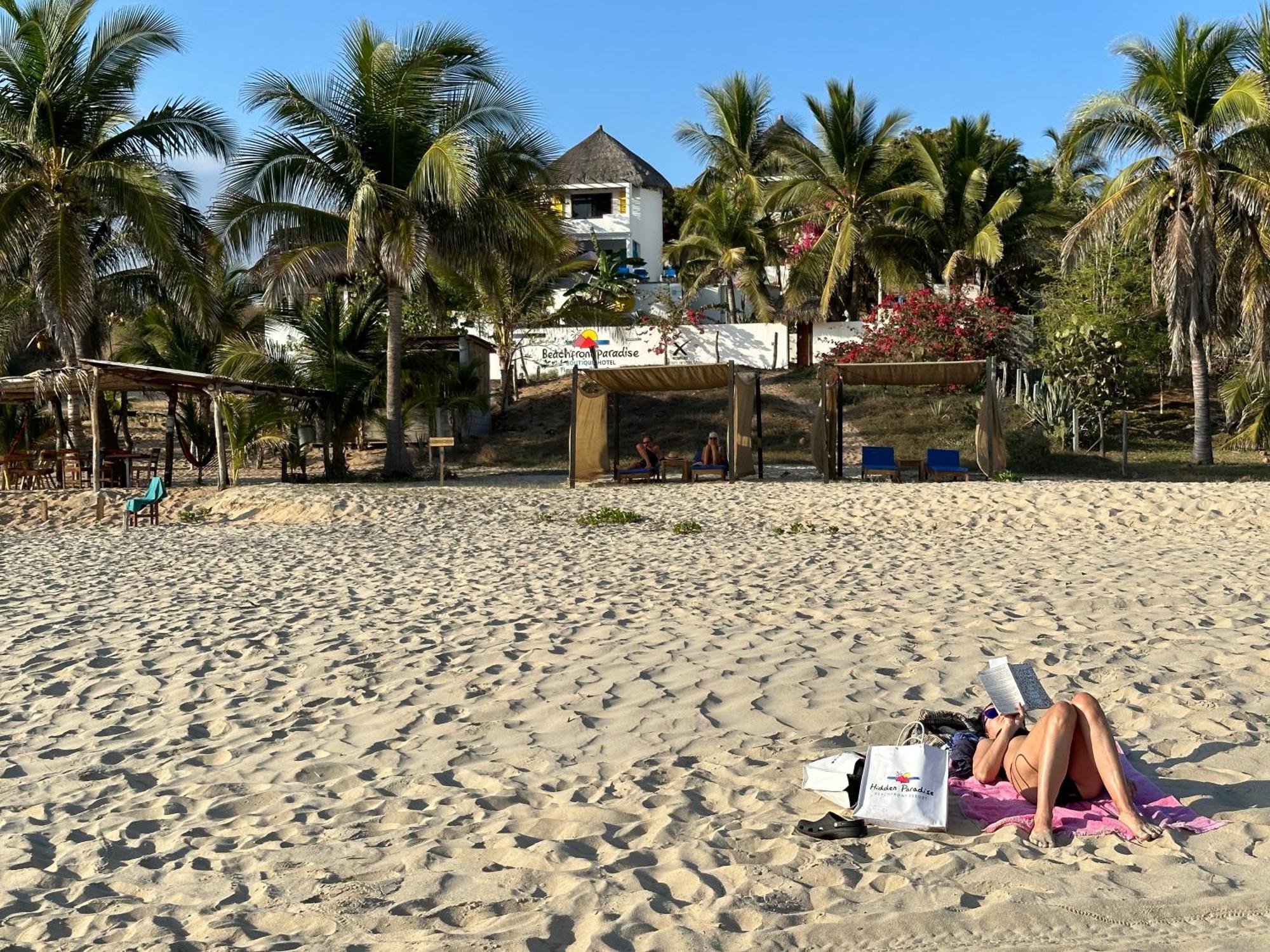 Bed & Breakfast Beachfront Paradise Boutique 4*