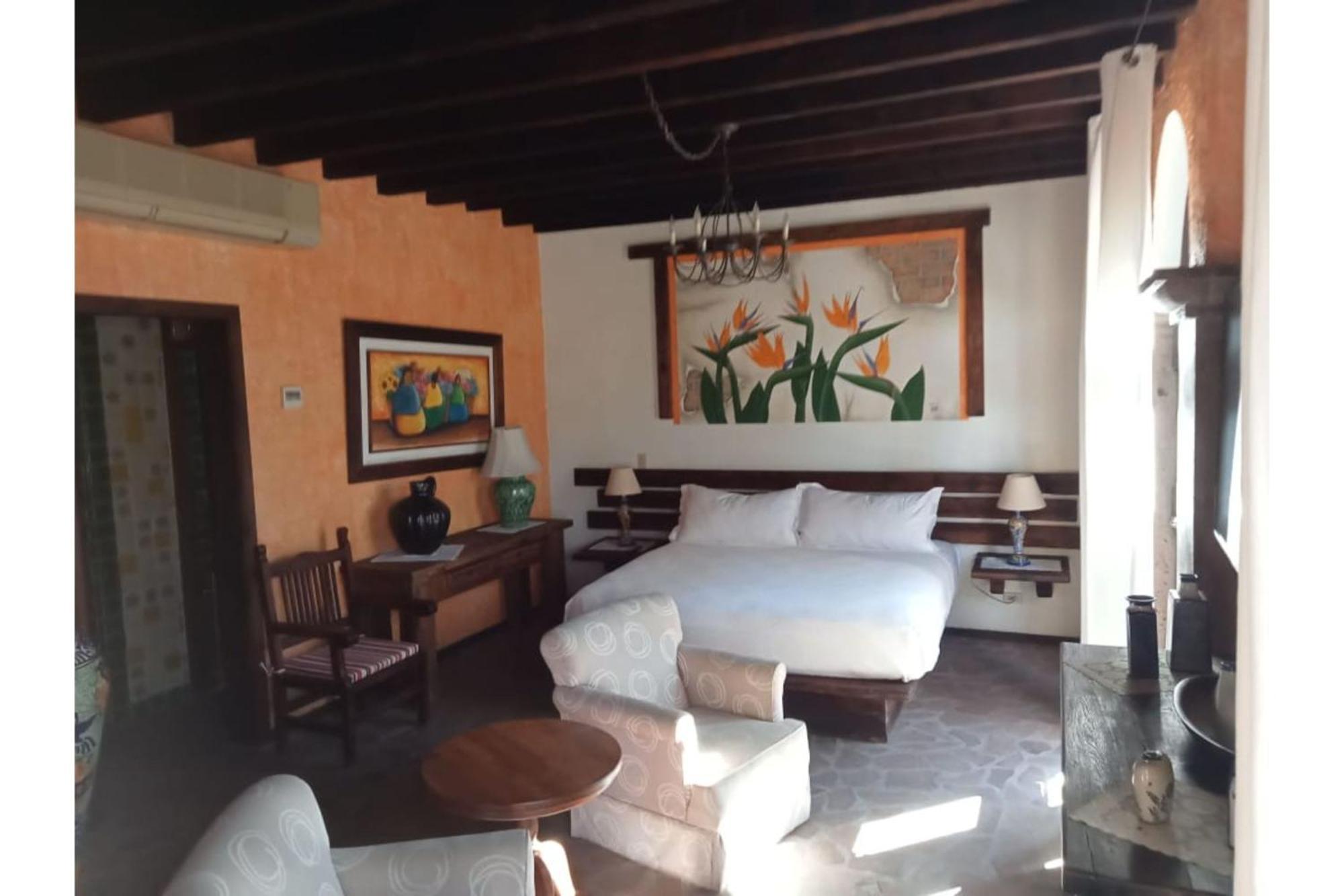 Boutique De Flores Loreto Hotel