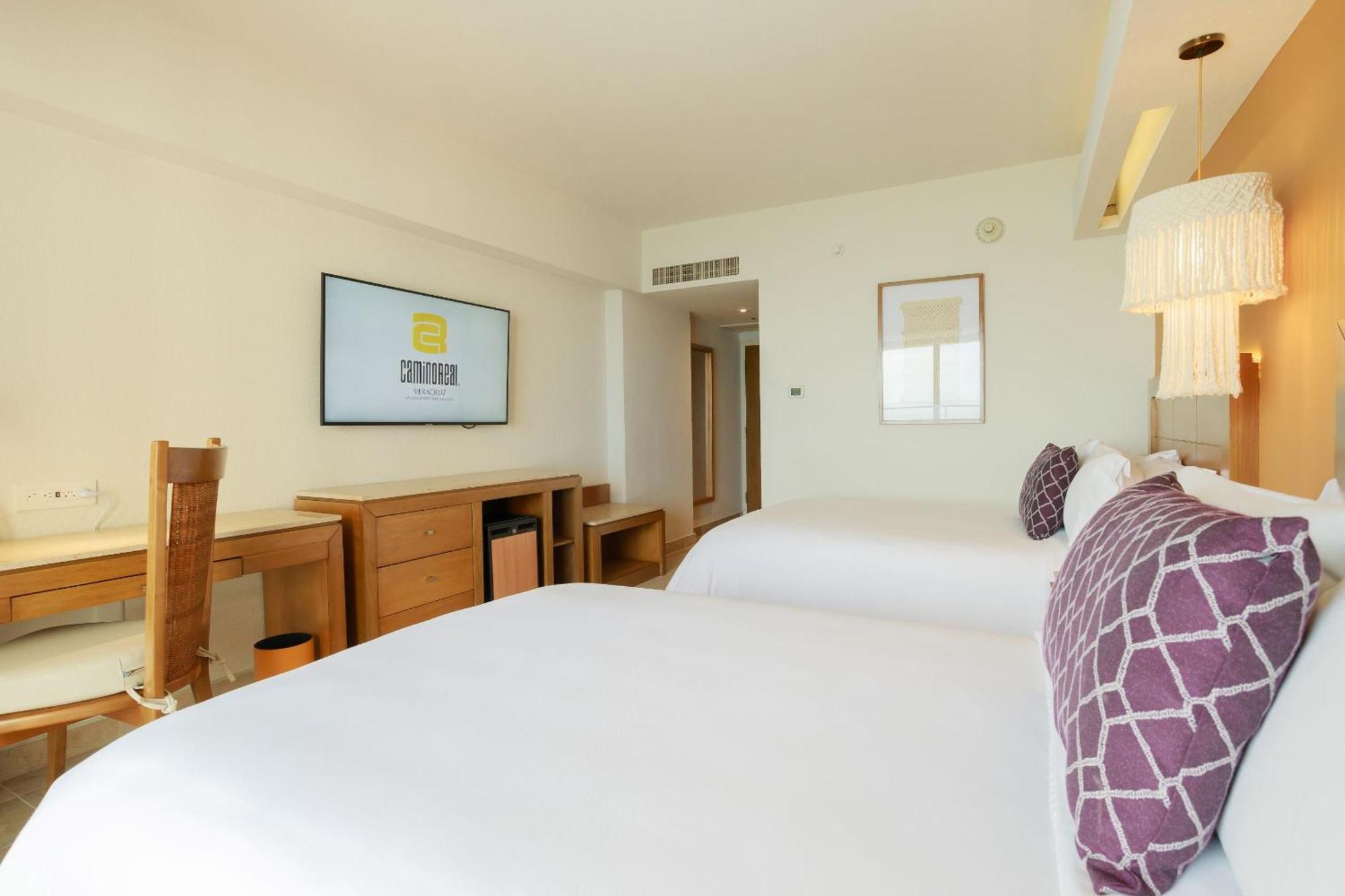 Camino Real Hotel 5*