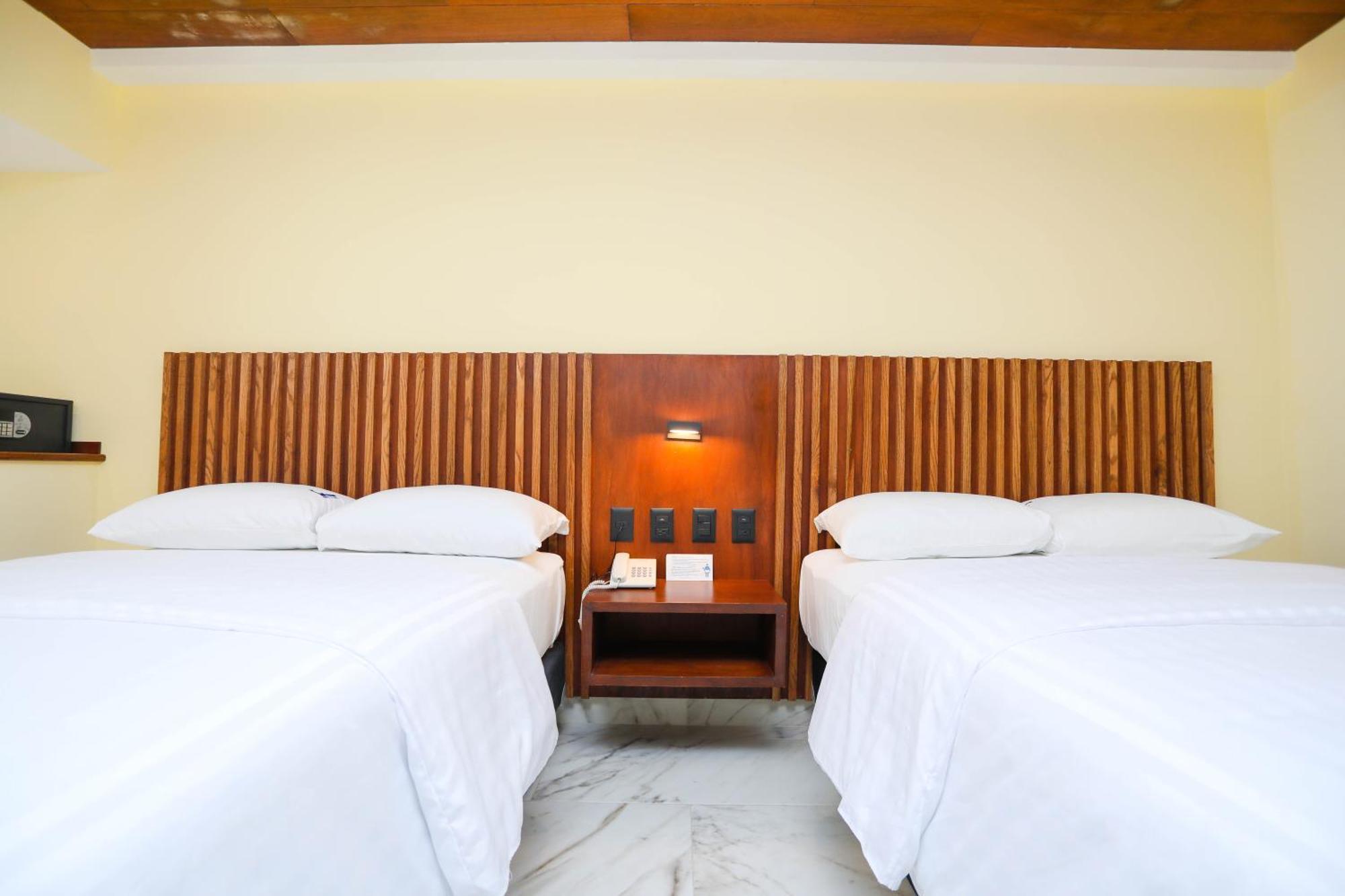 Hotel Parador Hotel Cancun