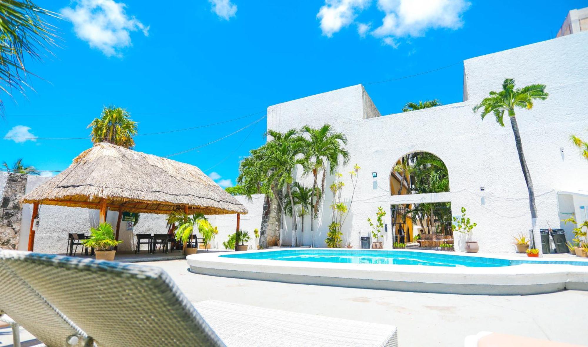 Hotel Parador 3* Cancun