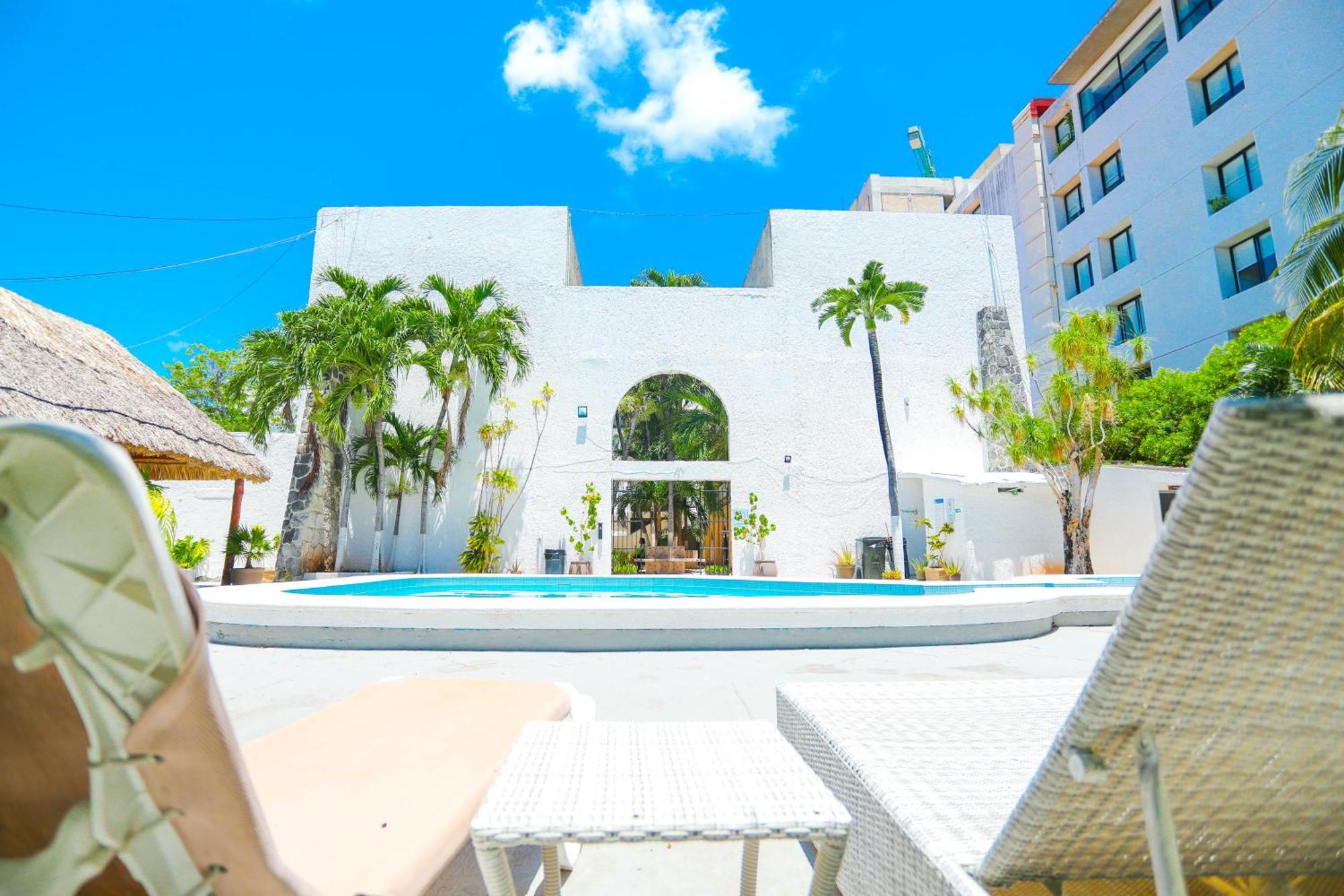 Hotel Parador 3* Cancun
