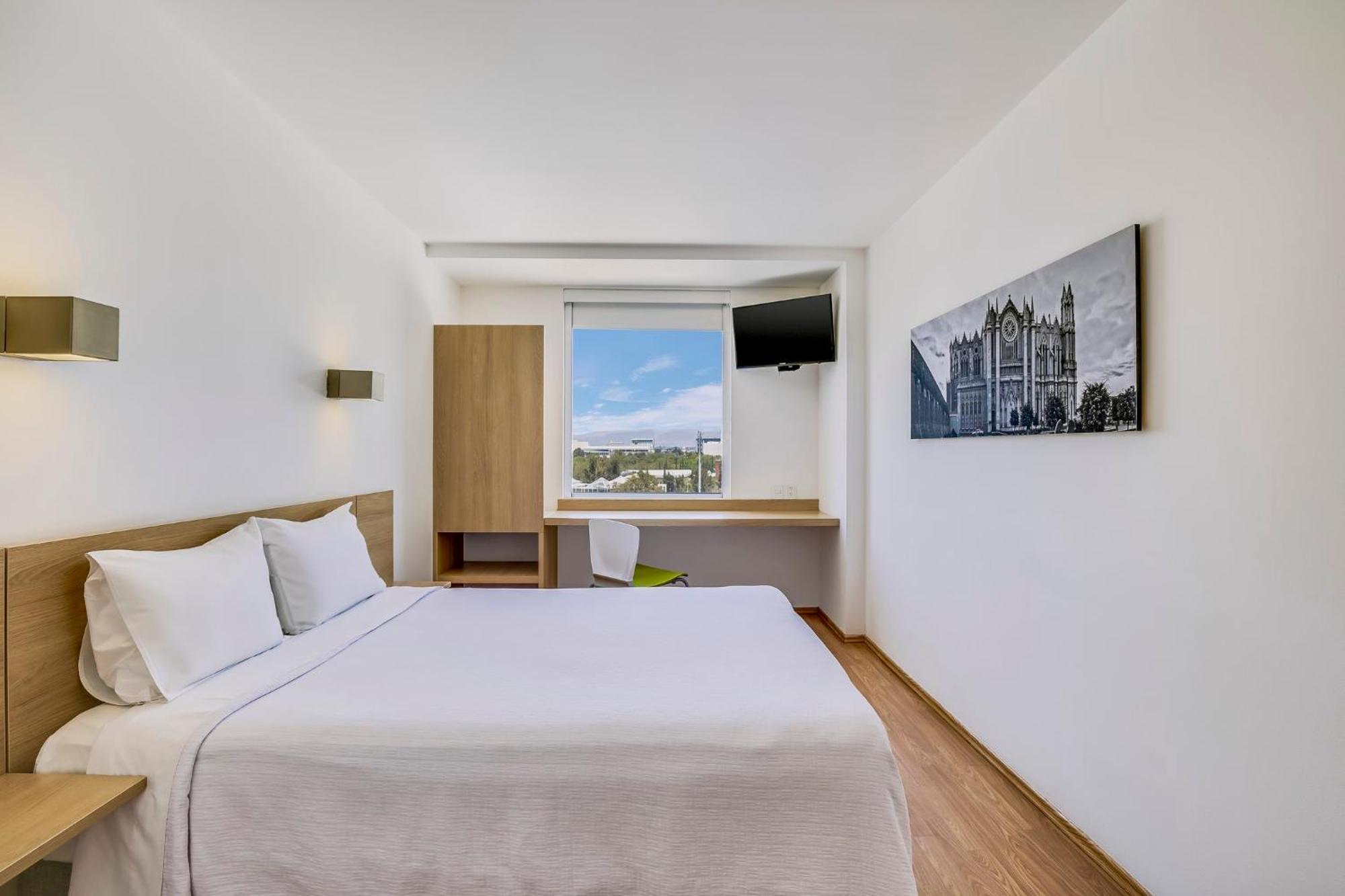 Hotel One Poliforum Leon