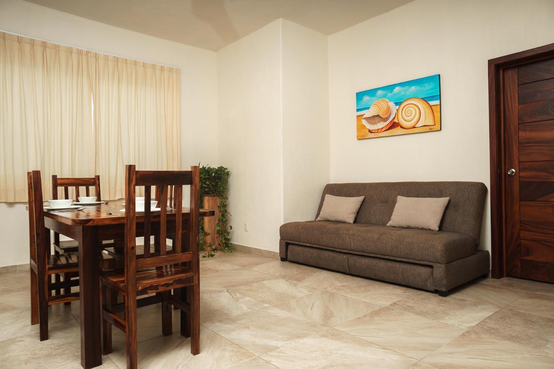 Auroza Hotel 3*