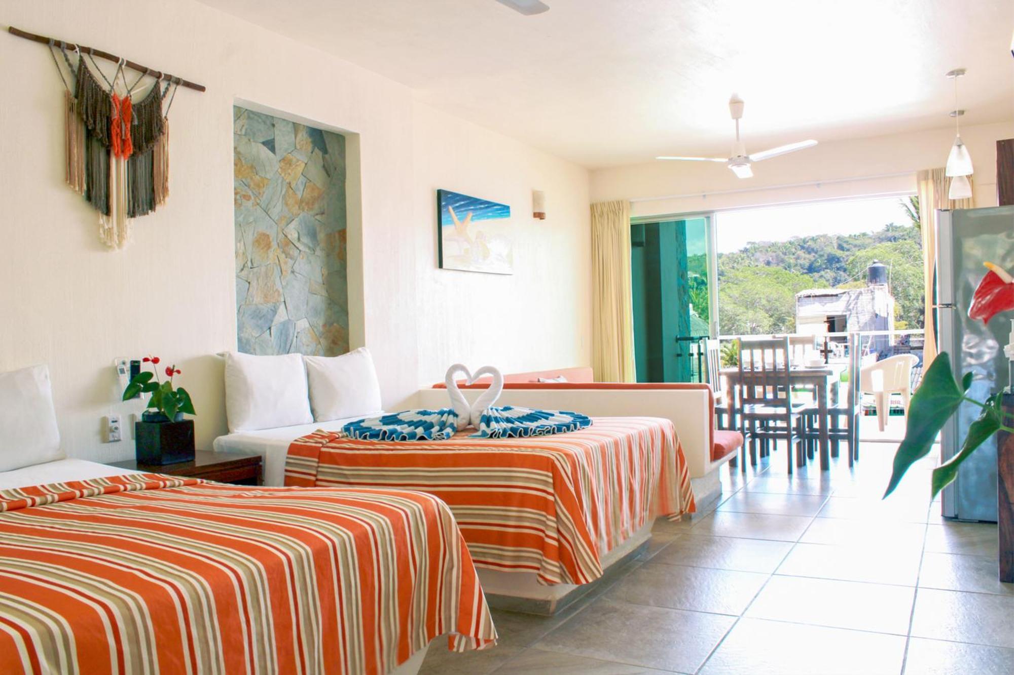 Hotel Auroza Rincon de Guayabitos