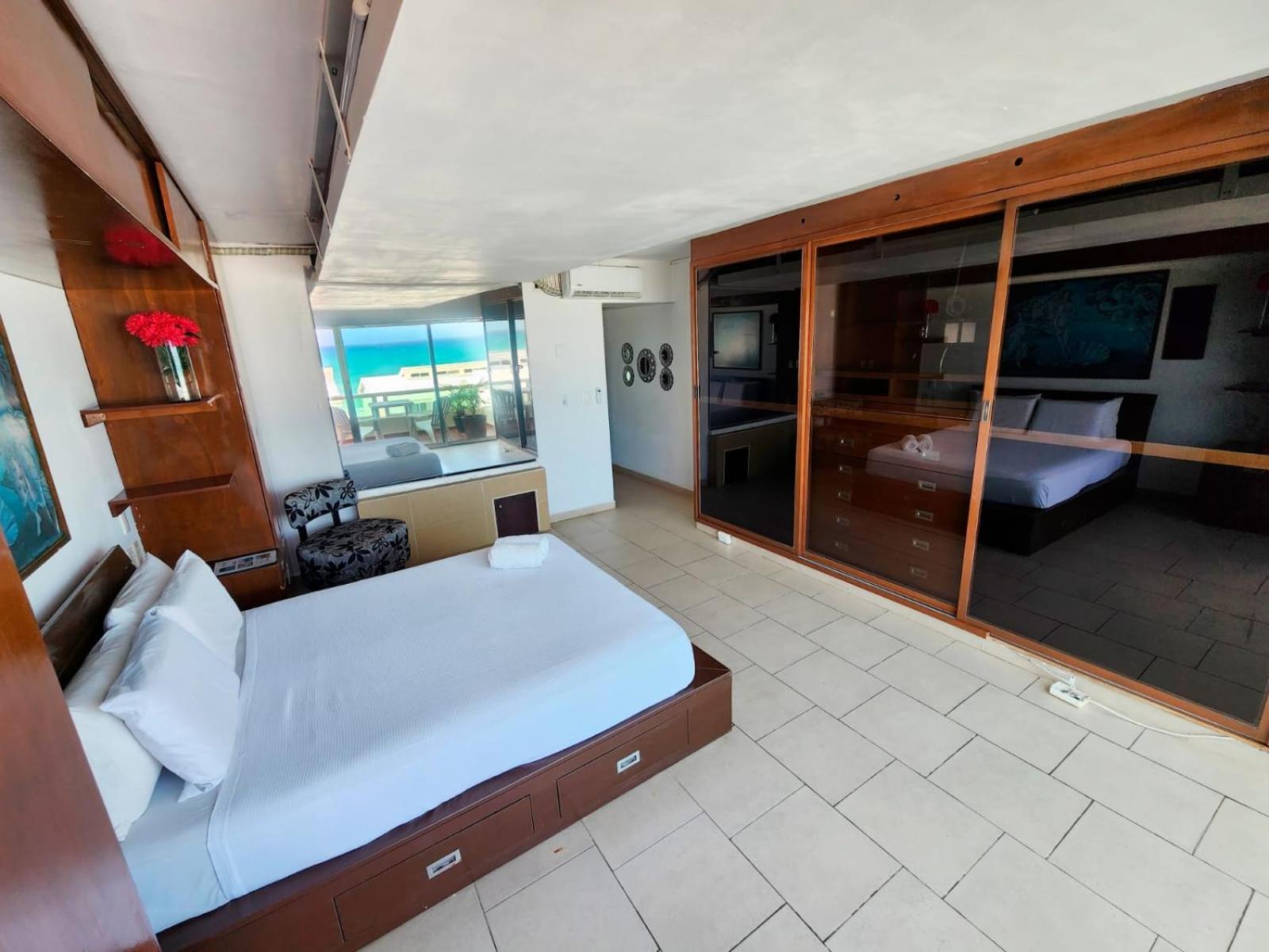 Beachfront Cancun