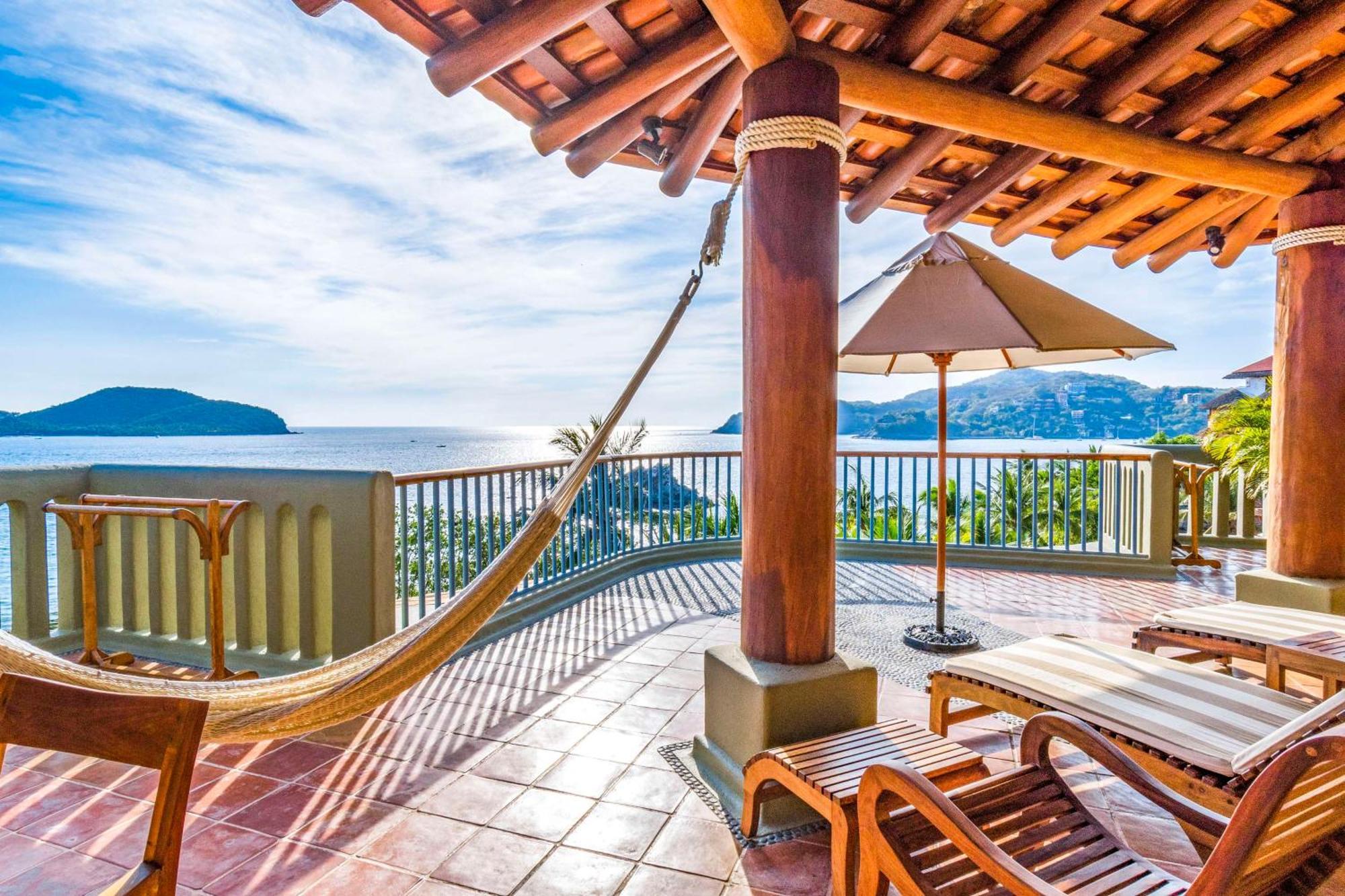 Hilton Grand Vacations Club Resort Zihuatanejo