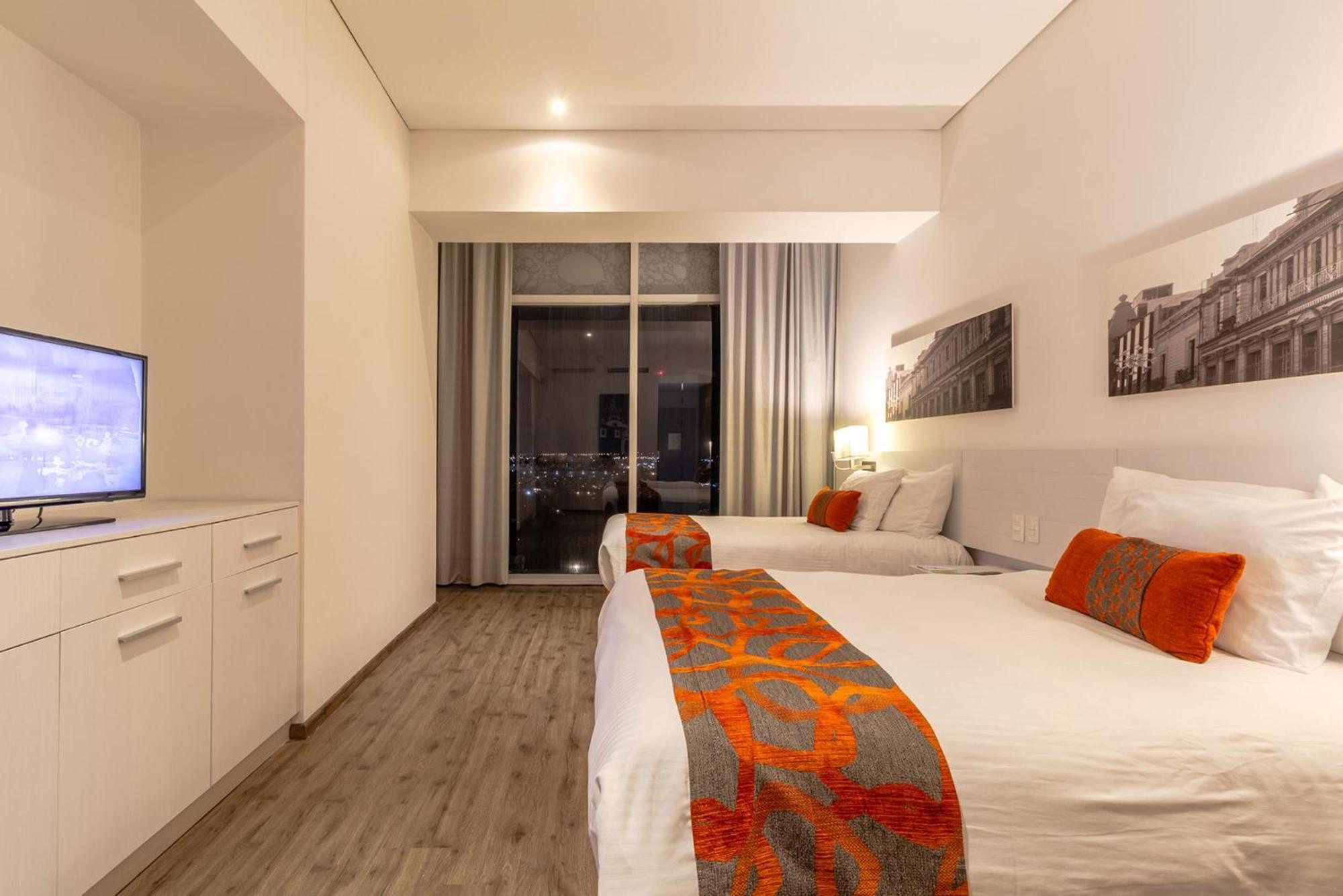 Hotel Camino Real Angelopolis 5*