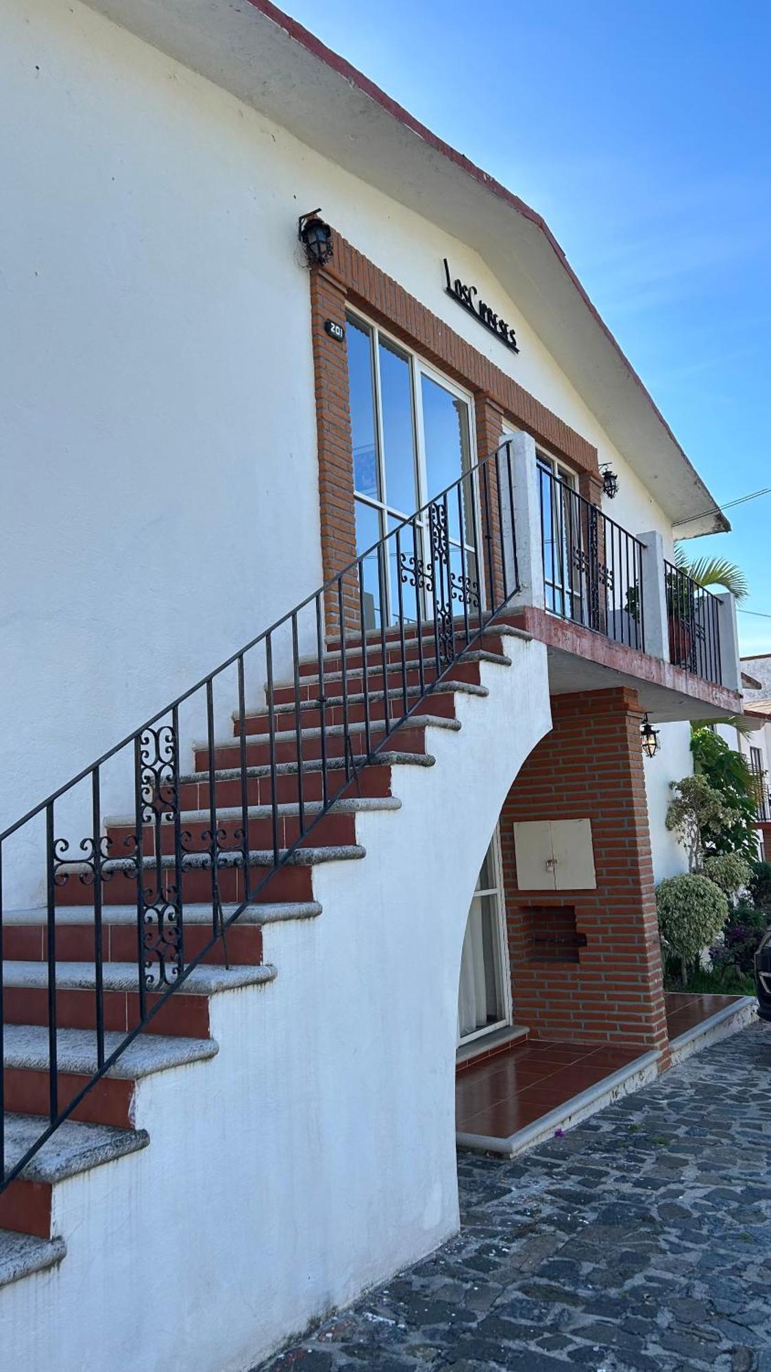 Hotel De La Montana 3*