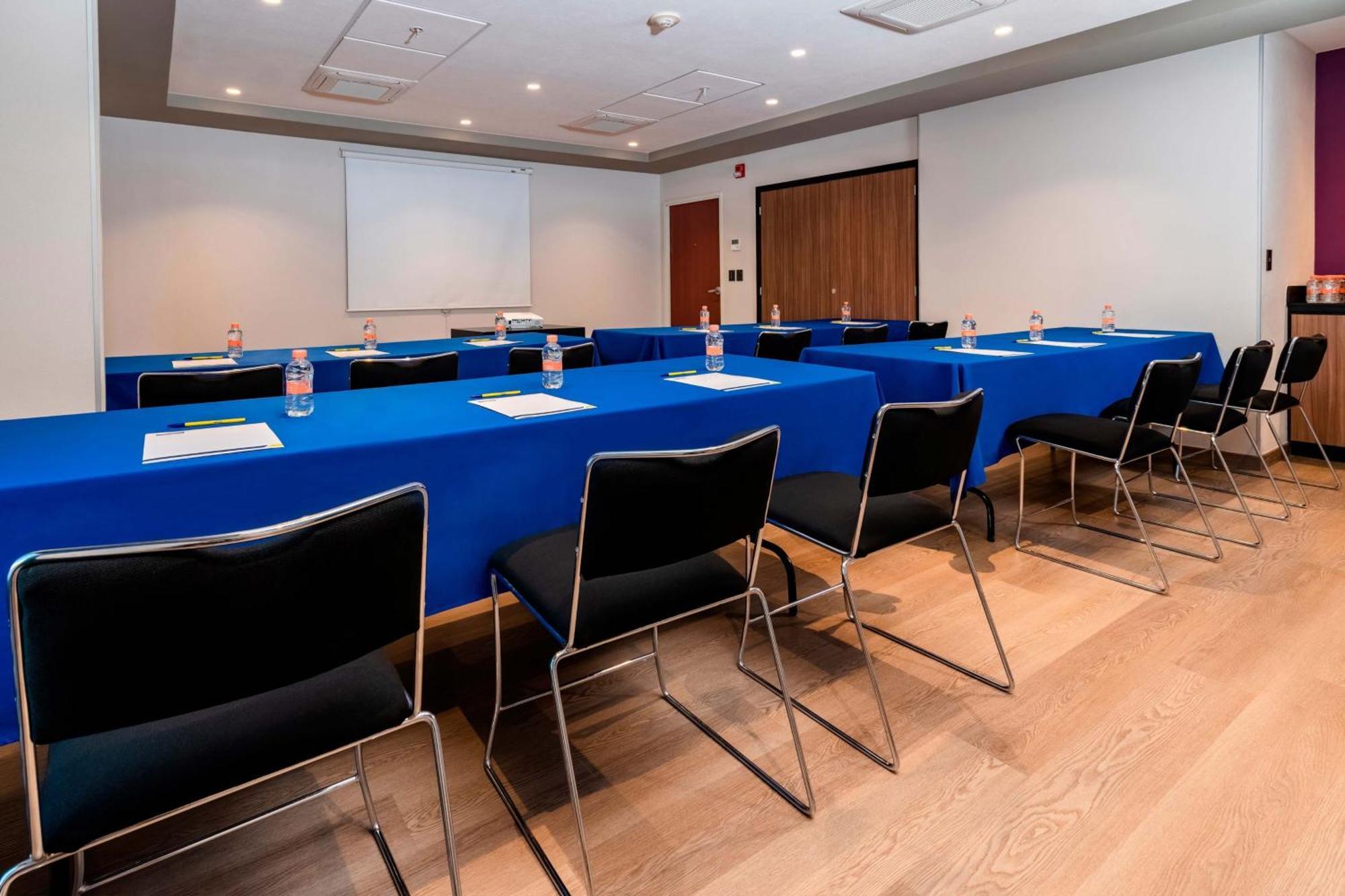City Express By Marriott Chihuahua Hotel 4*