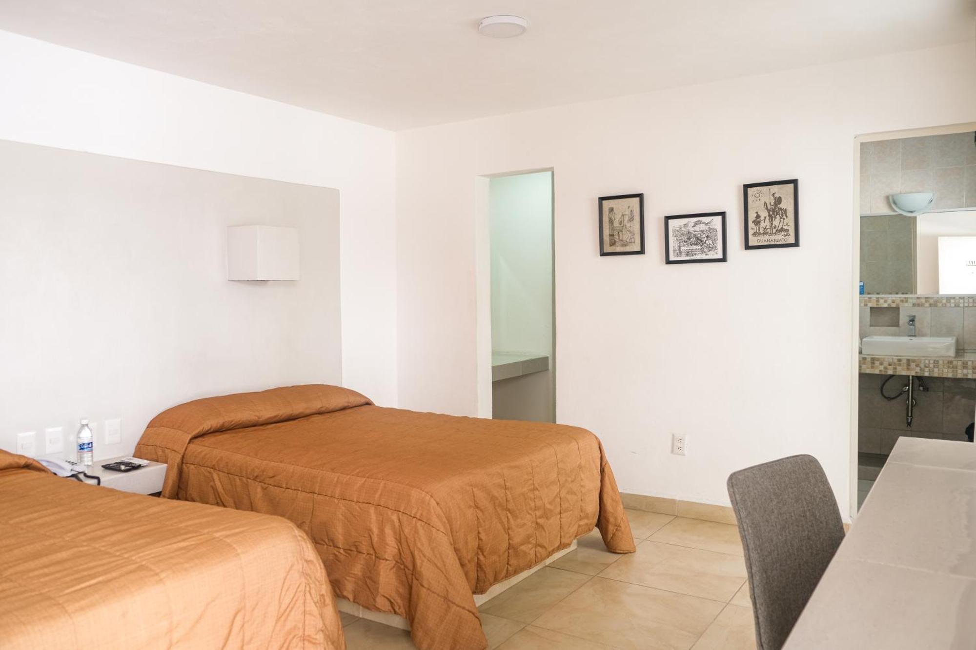 St. George Hotel Celaya (Guanajuato)