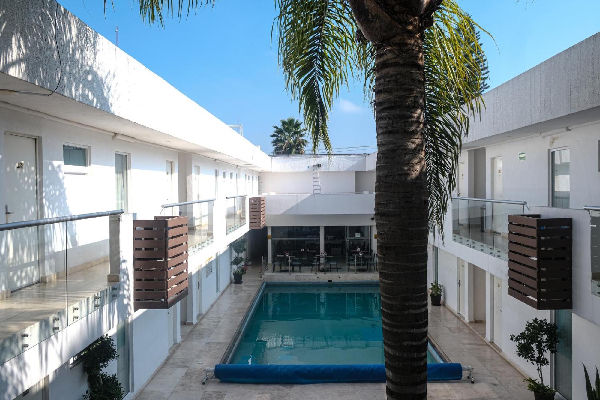 St. George Hotel Celaya (Guanajuato)