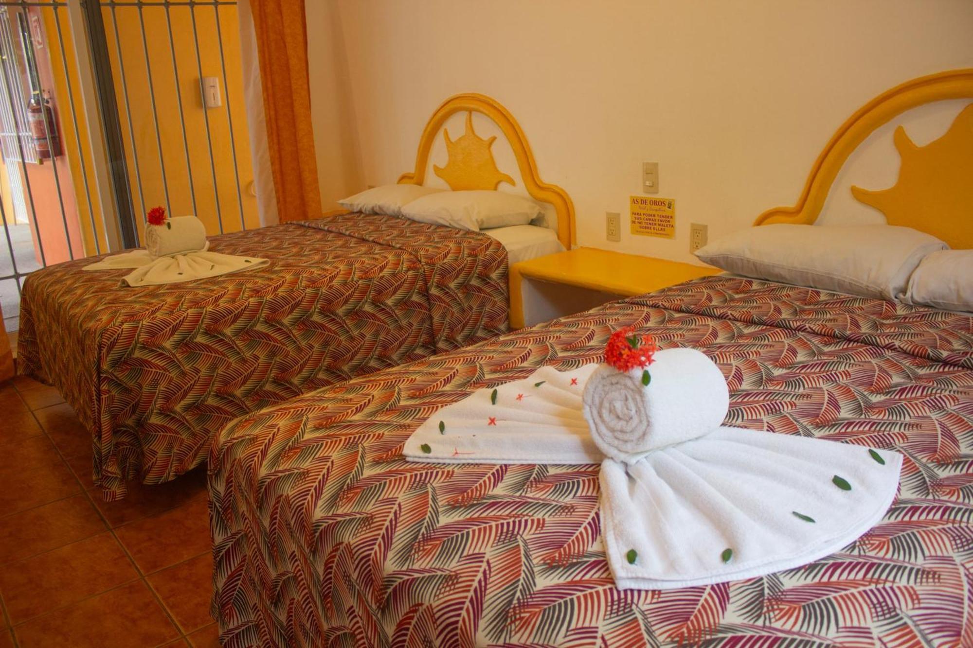 Hotel As De Oros 3*