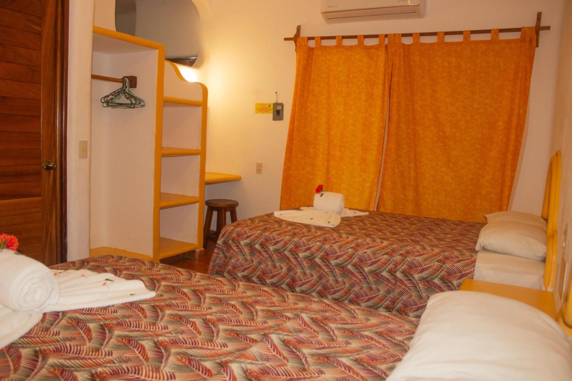 As De Oros Hotel 3*