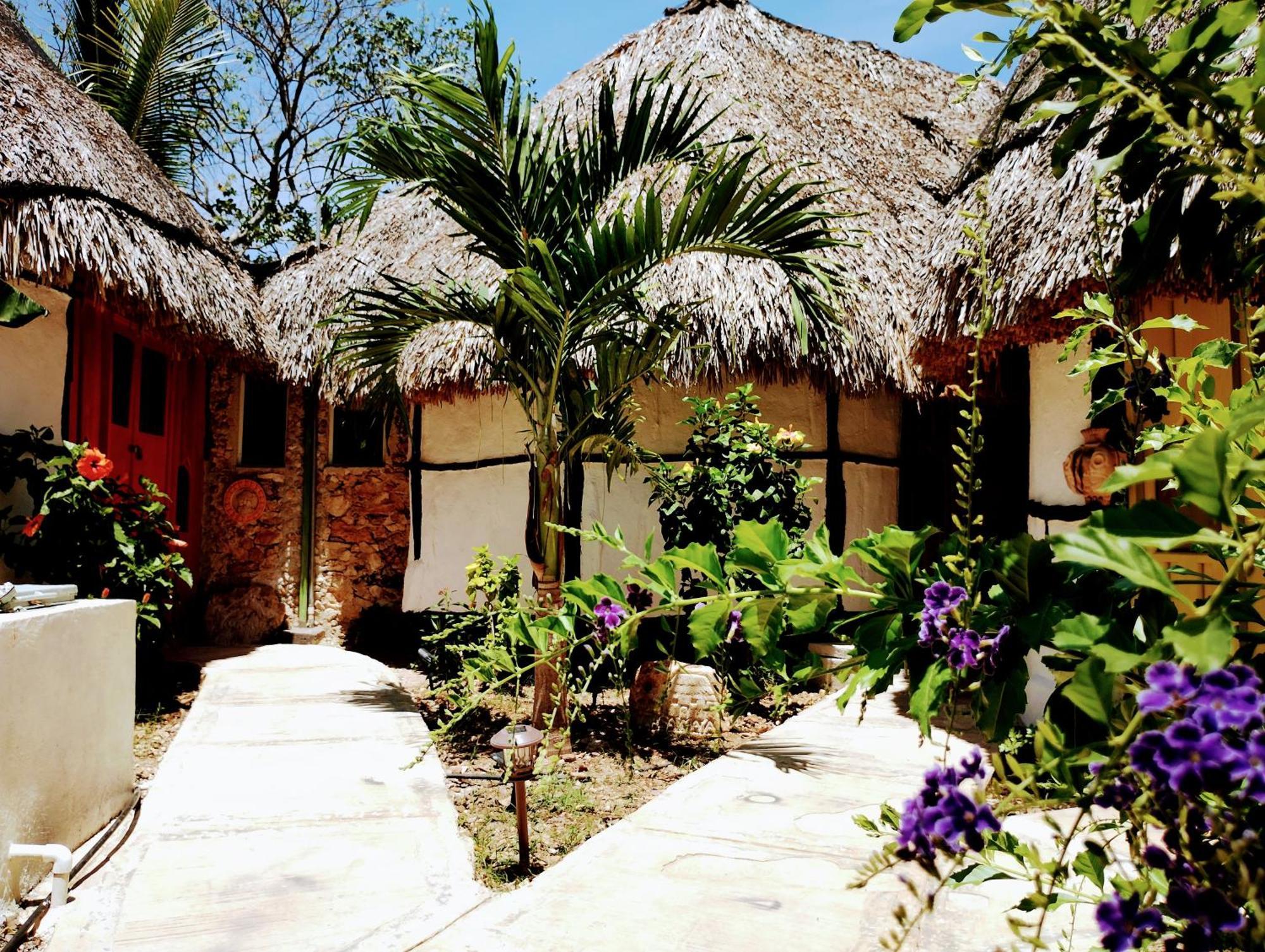 Y Museo Aldea Maya Toktli Origenes - Village, Alberca, Wifi Starlink, Tour Museo Hotel Izamal