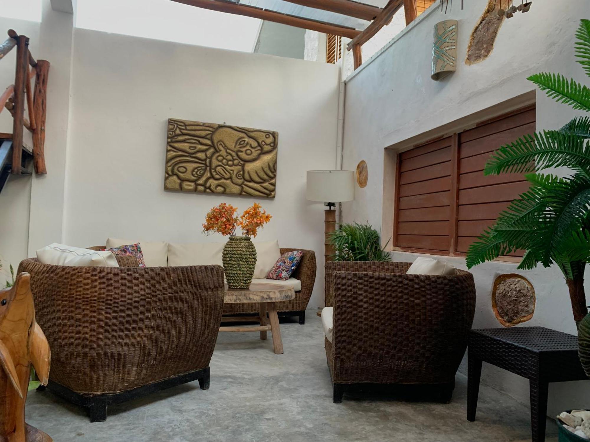 Hotel Casa Delfines 4*