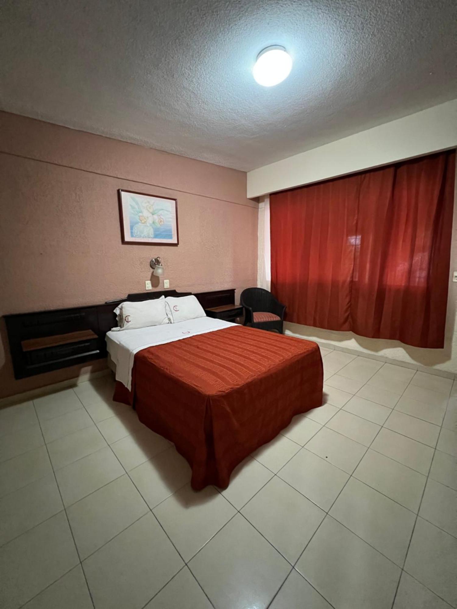 Hotel La Quinta Real 4*