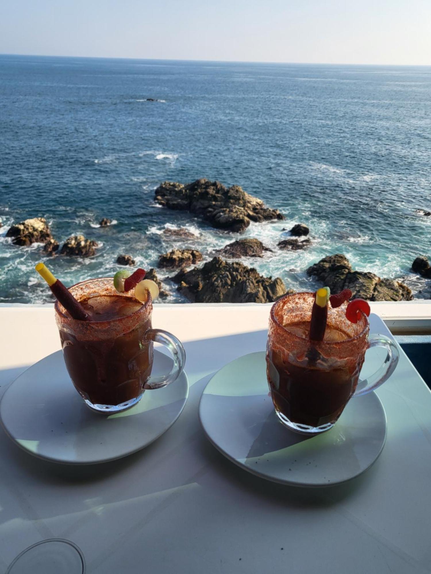 Bed & Breakfast Luz De Mar ' Right On The