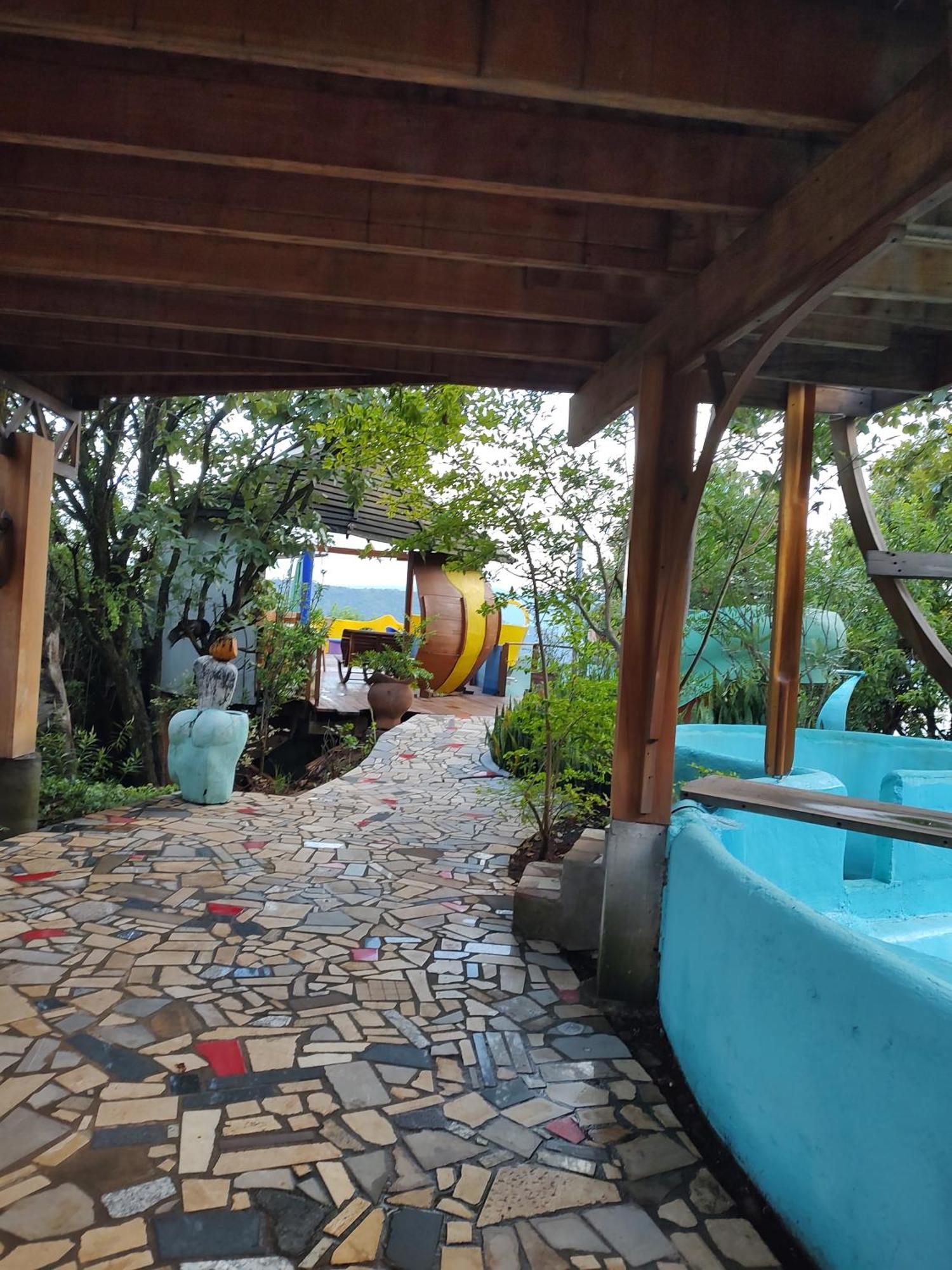 Lodge El Encinal De Flores