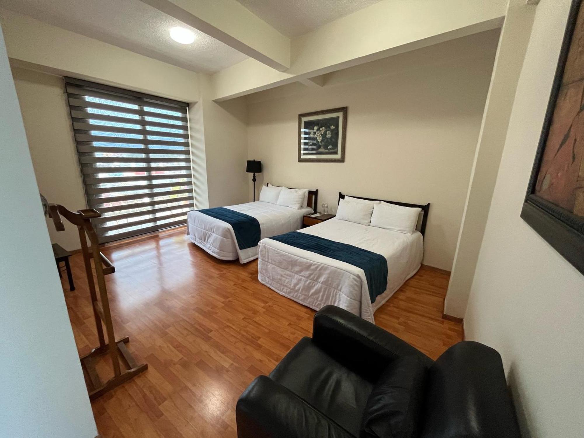 Hotel Trueba 3*