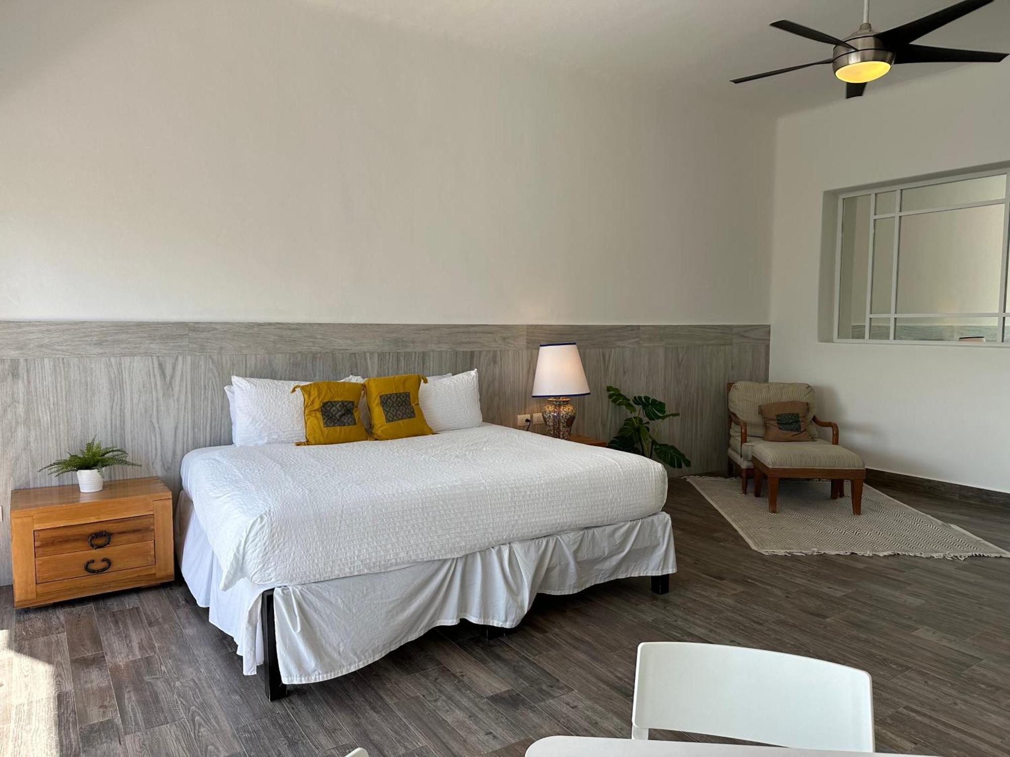 Hotel Casa Tortugas Boutique Hotel, An Authentic Hidden Gem In Cancun