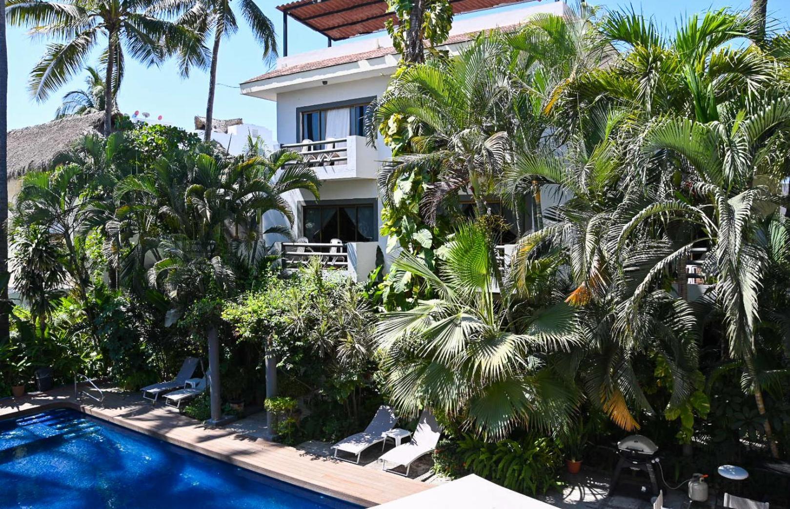 Palmeras Hotel Bucerias