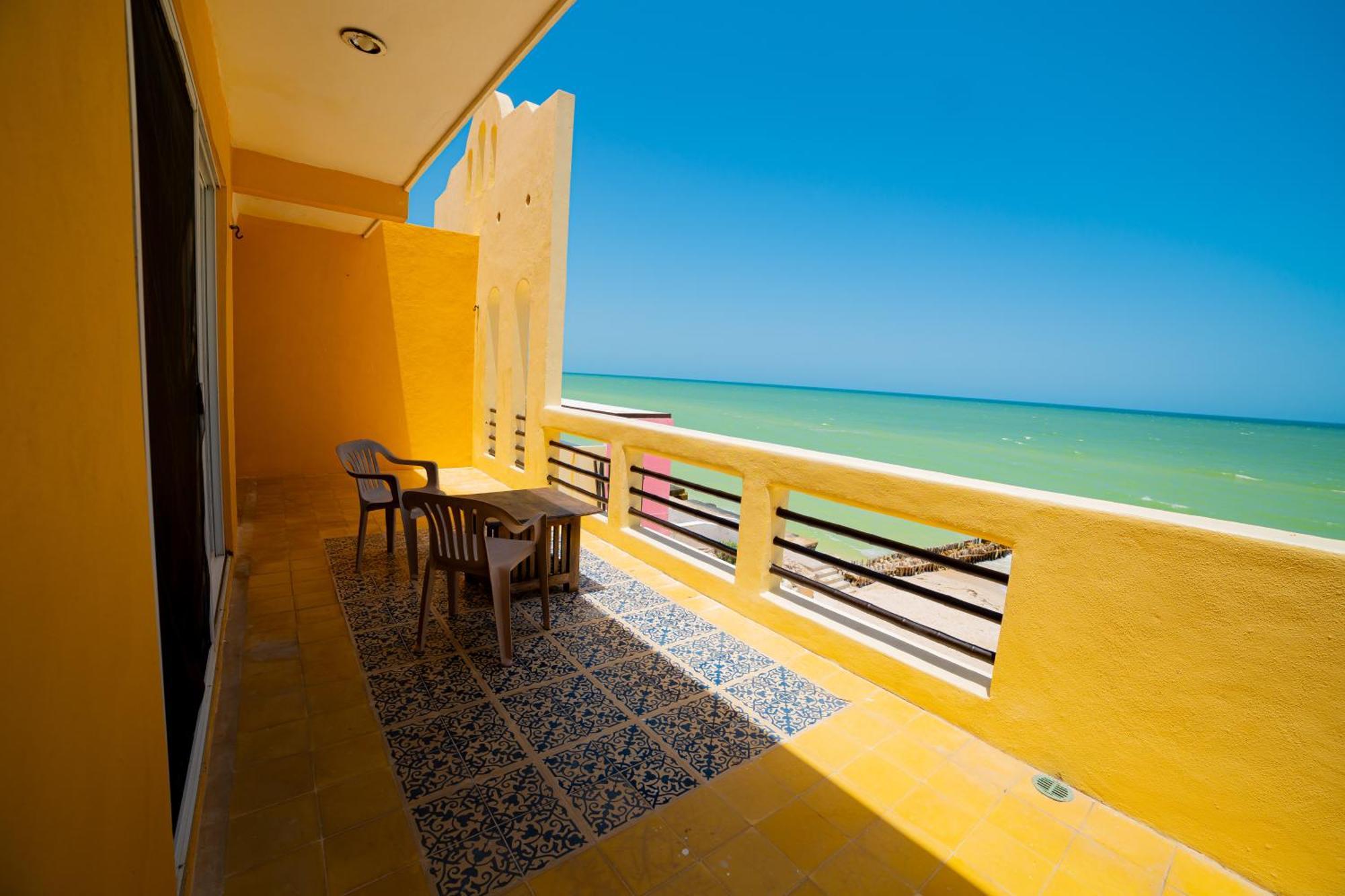 Flamingos Hotel 3*