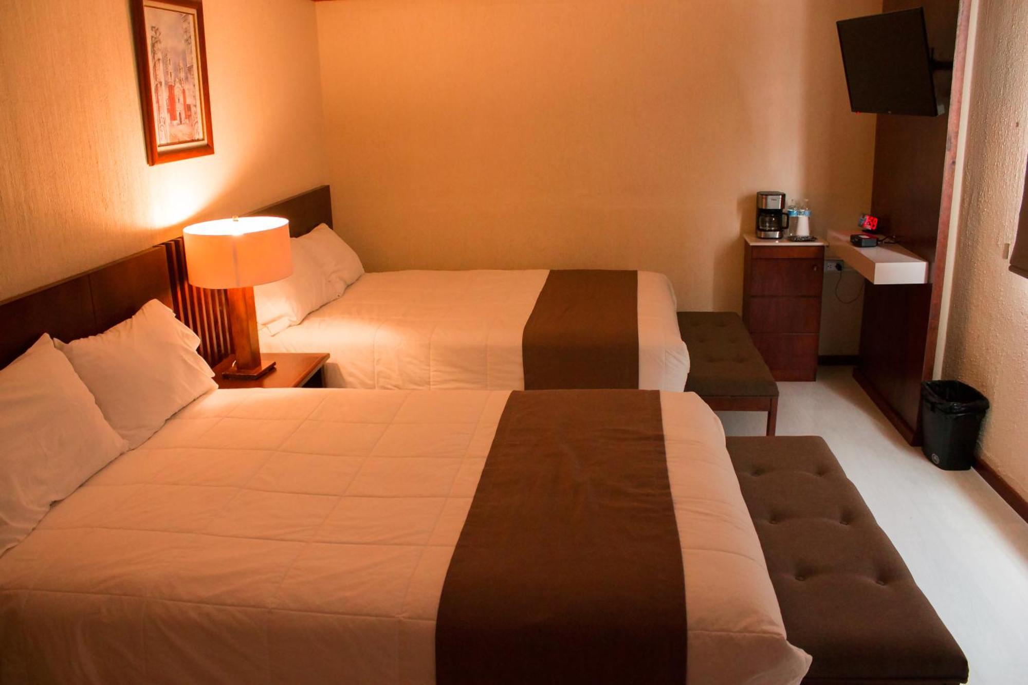 Hotel Tlaxcala Hotel *