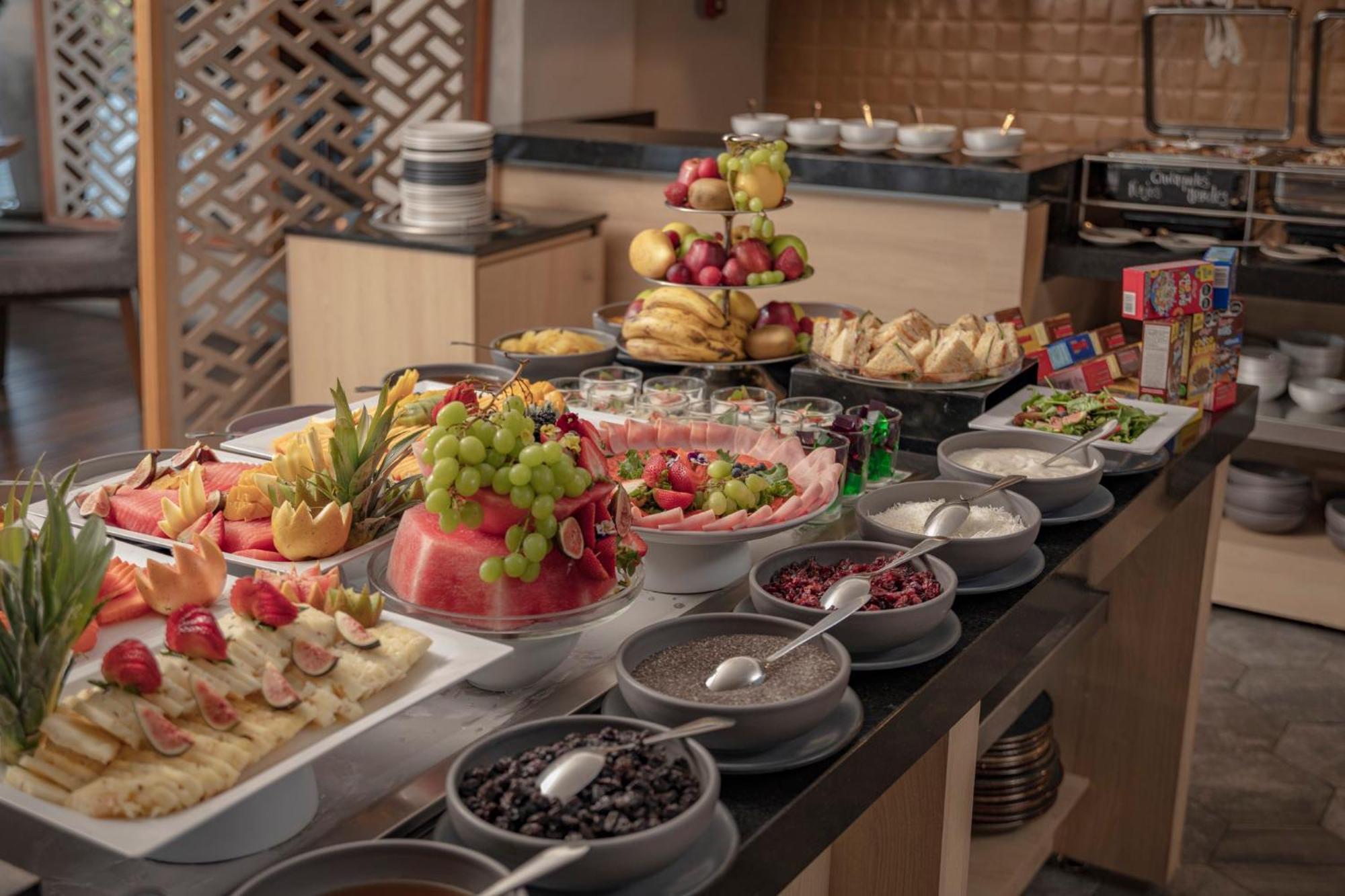 By Ihg Hotel 3*