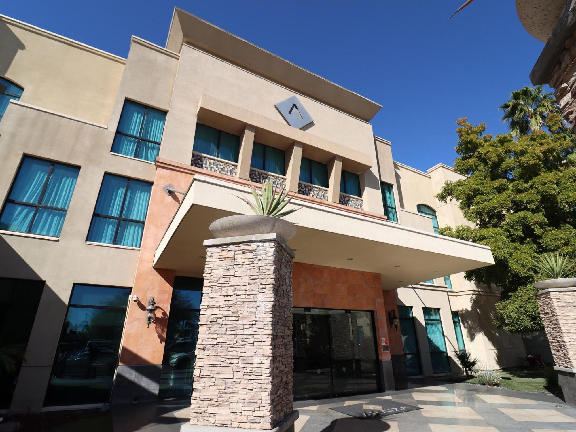 Hotel Araiza