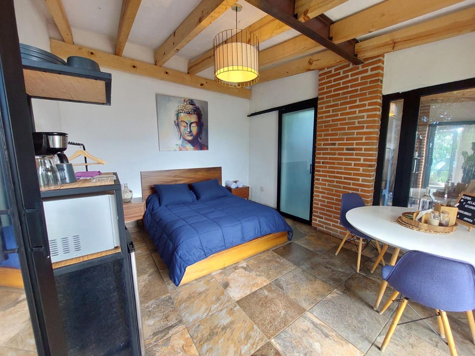 Amara Lodge *