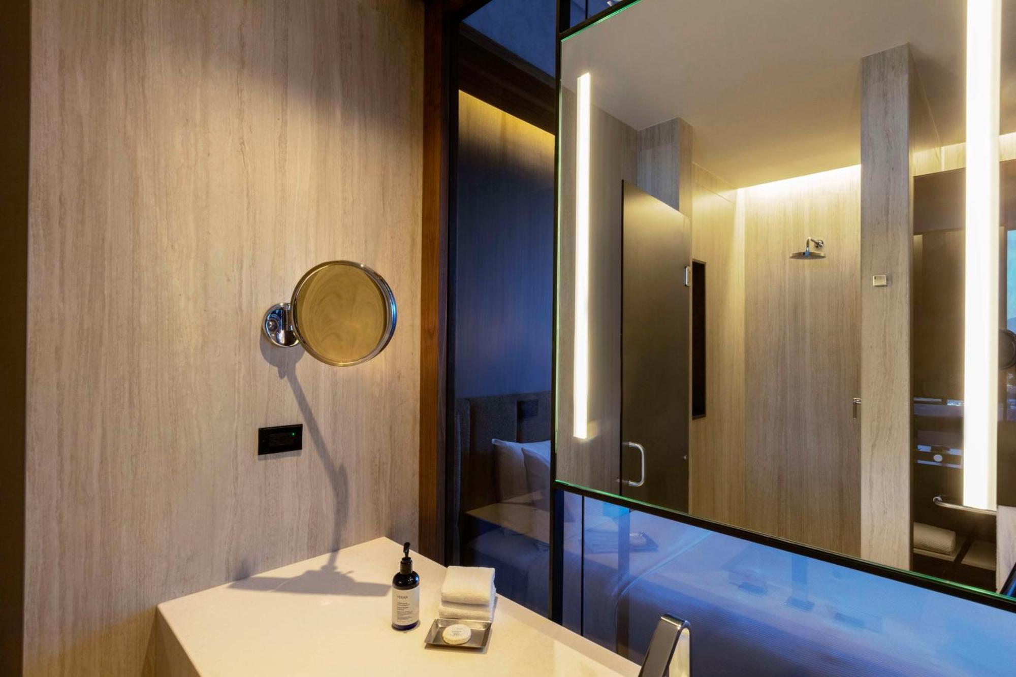 Hilton Valle Hotel 5*