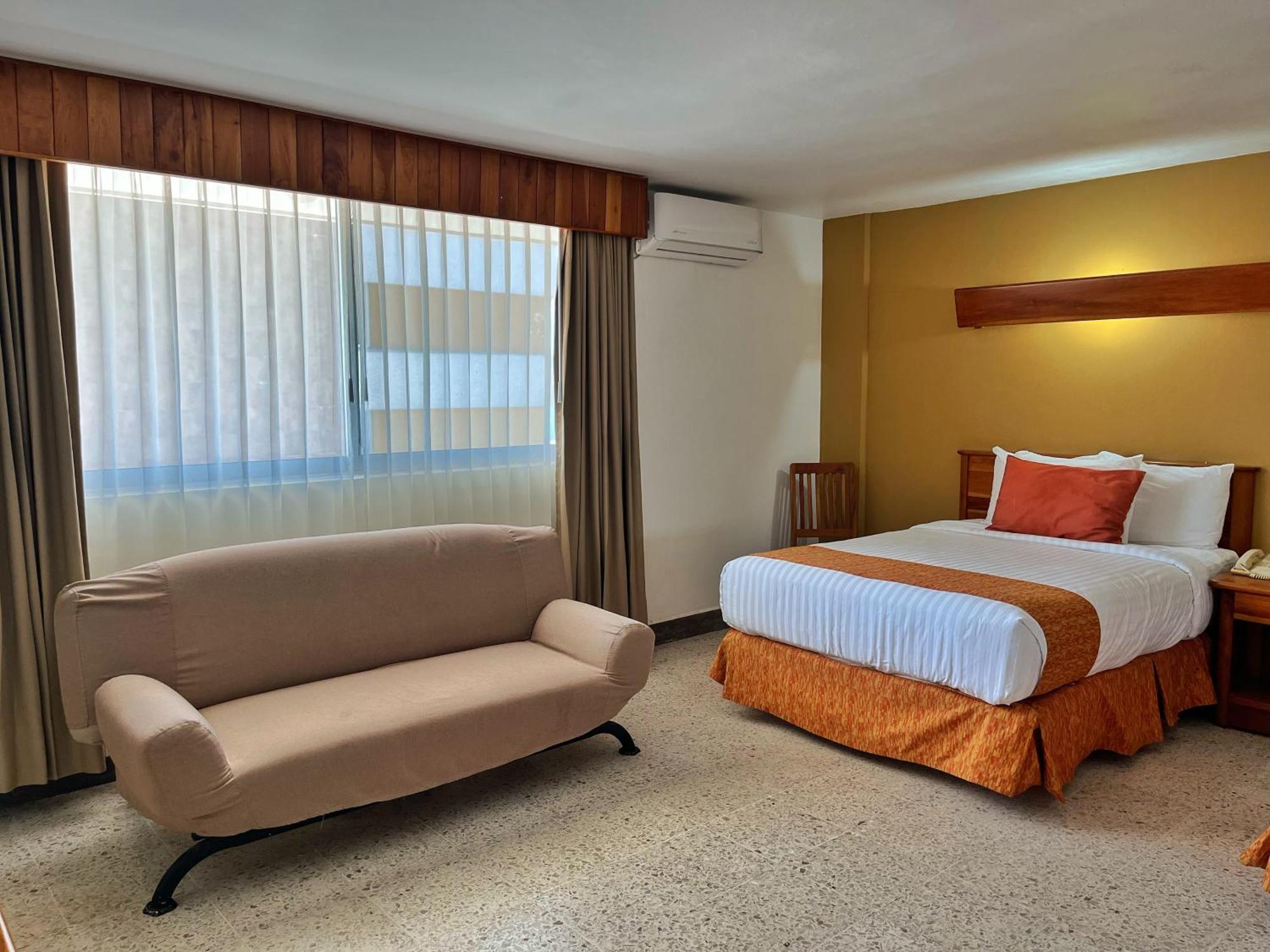 Western Riviera Tuxpan Hotel 3*