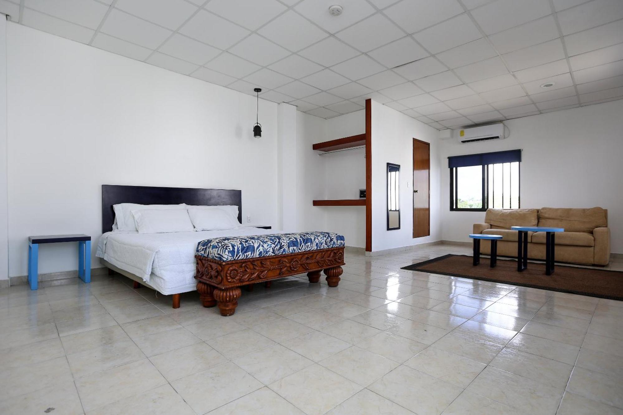 & Arges - Centro 4*