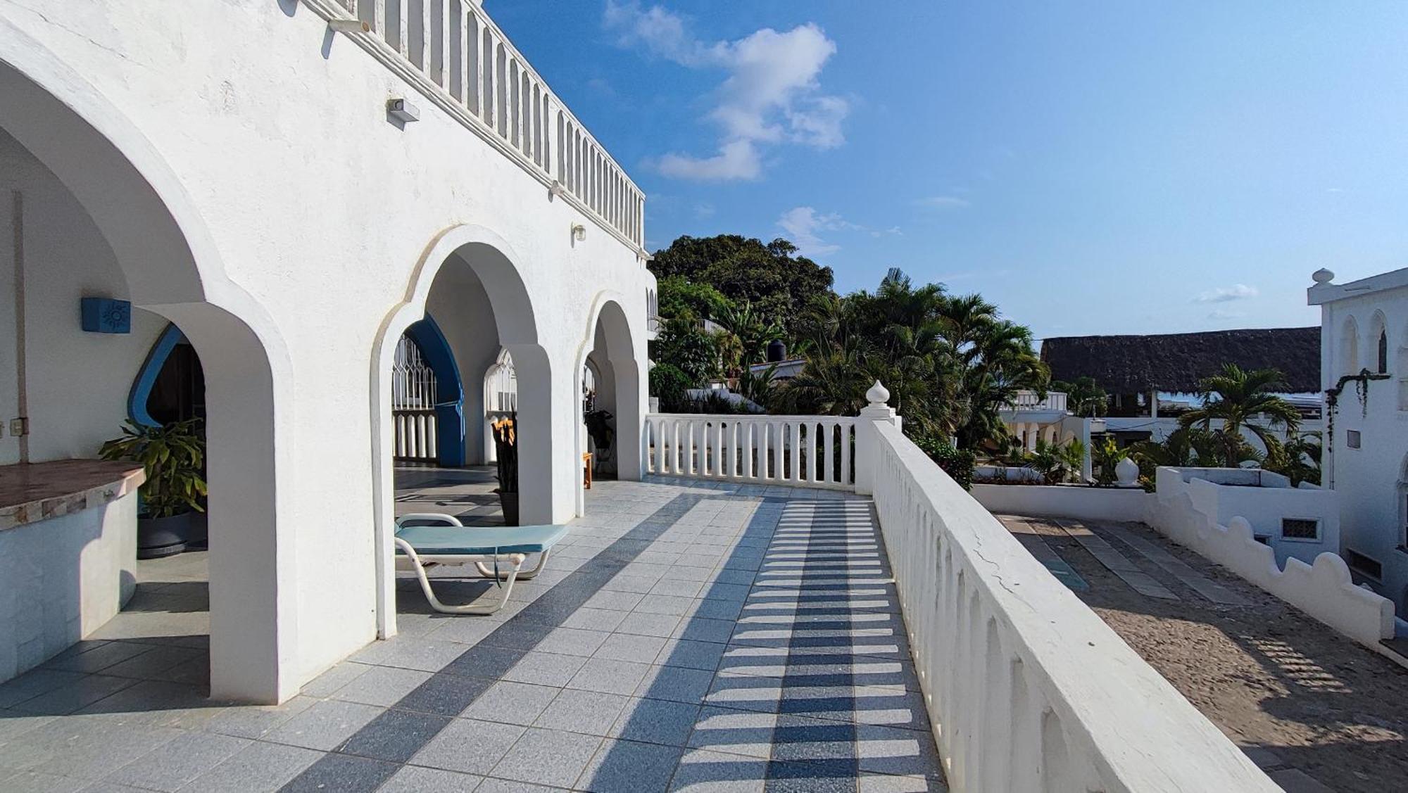 Paradise Aparthotel *