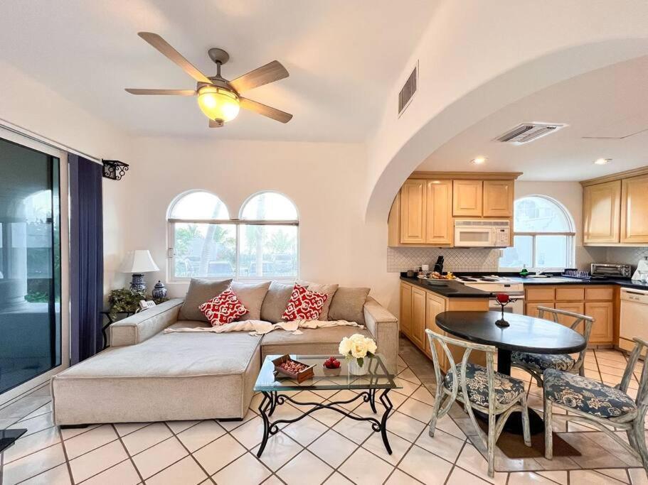 Mykonos, Amazing 1br Surf & Sunset Dream Views Apartment *