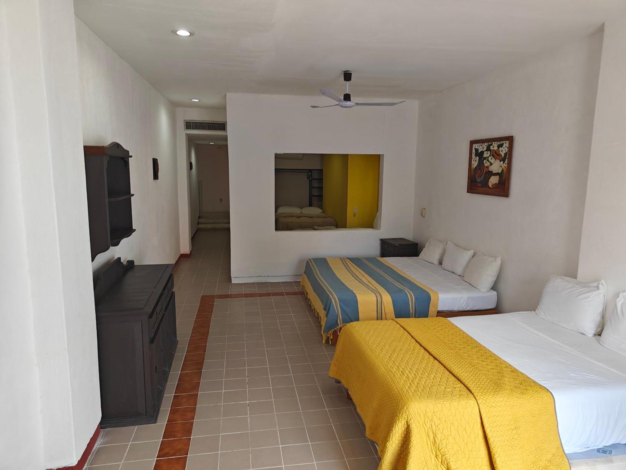 Plaza Huatulco Hotel