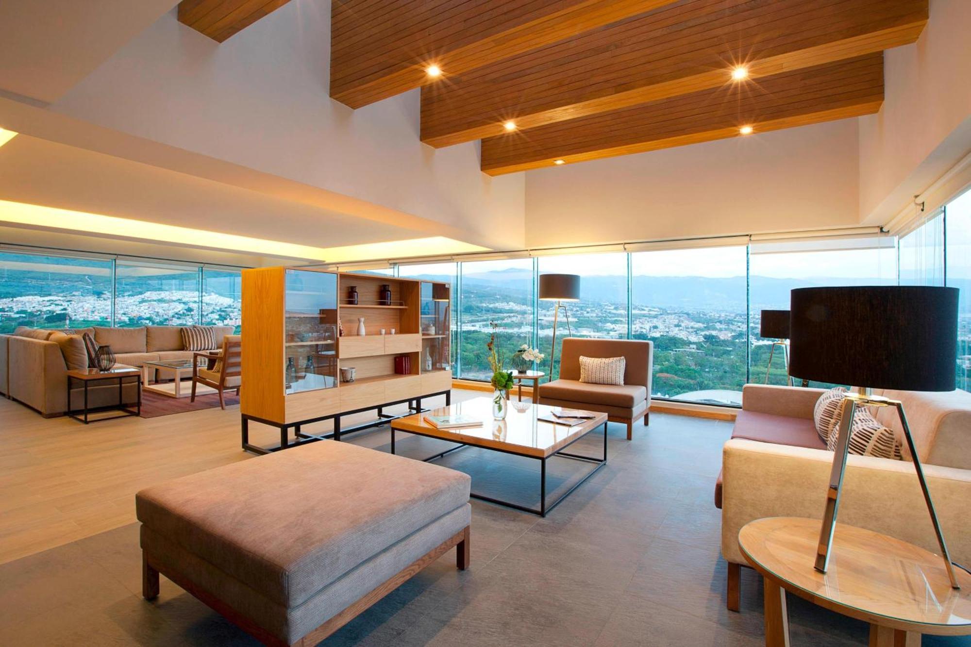 Hotel Marriott 5*