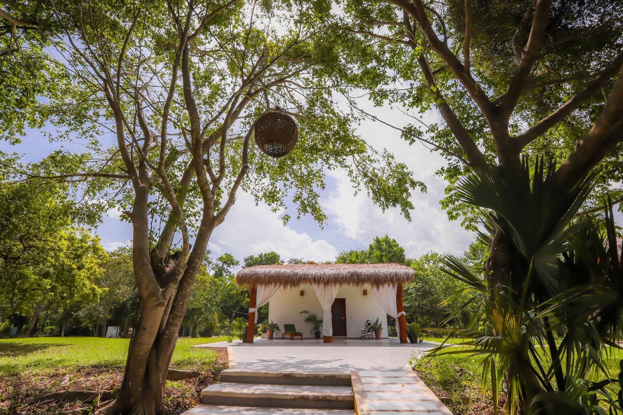 Mayan Secret Boutique 4*